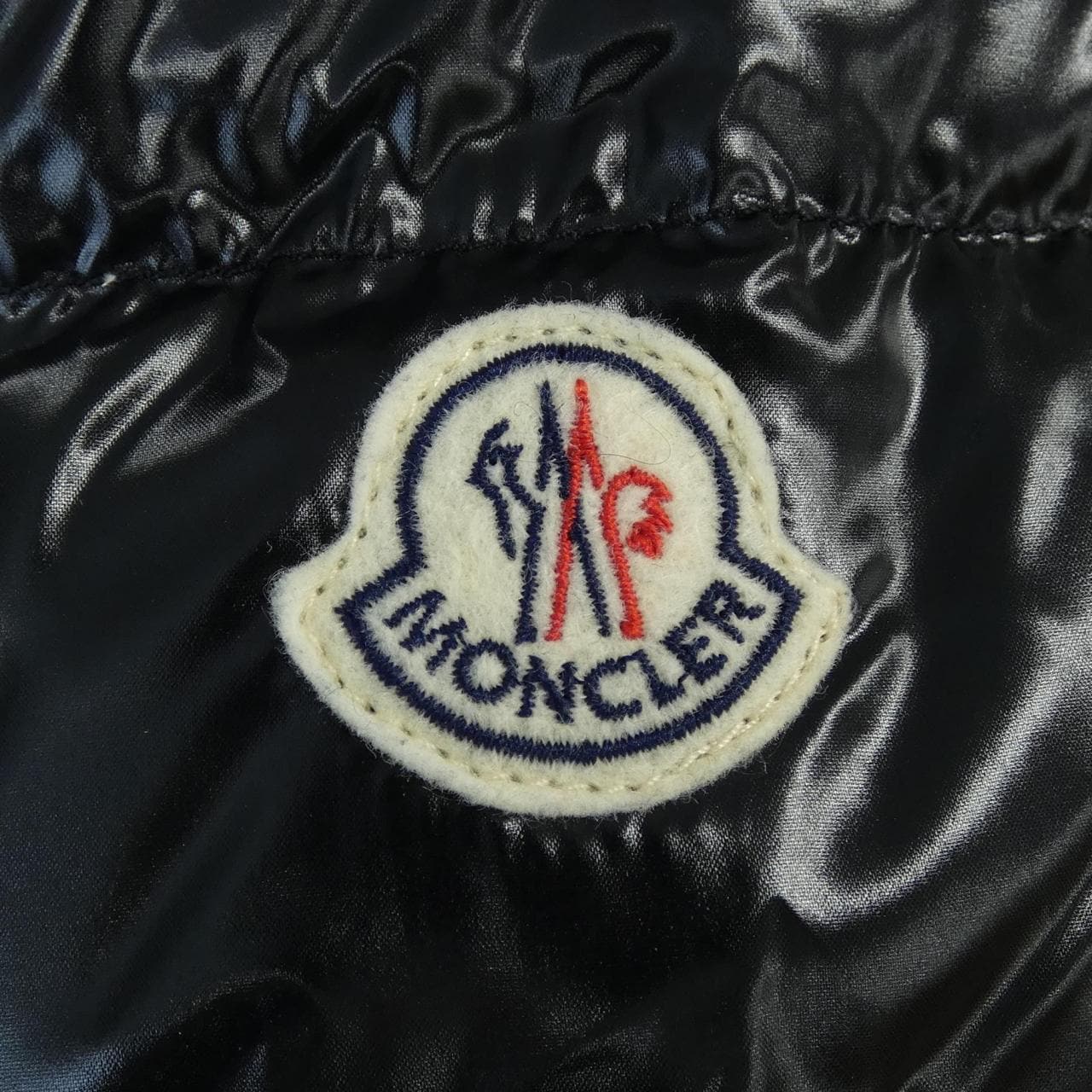 モンクレール MONCLER DESNA ダウンジャケット