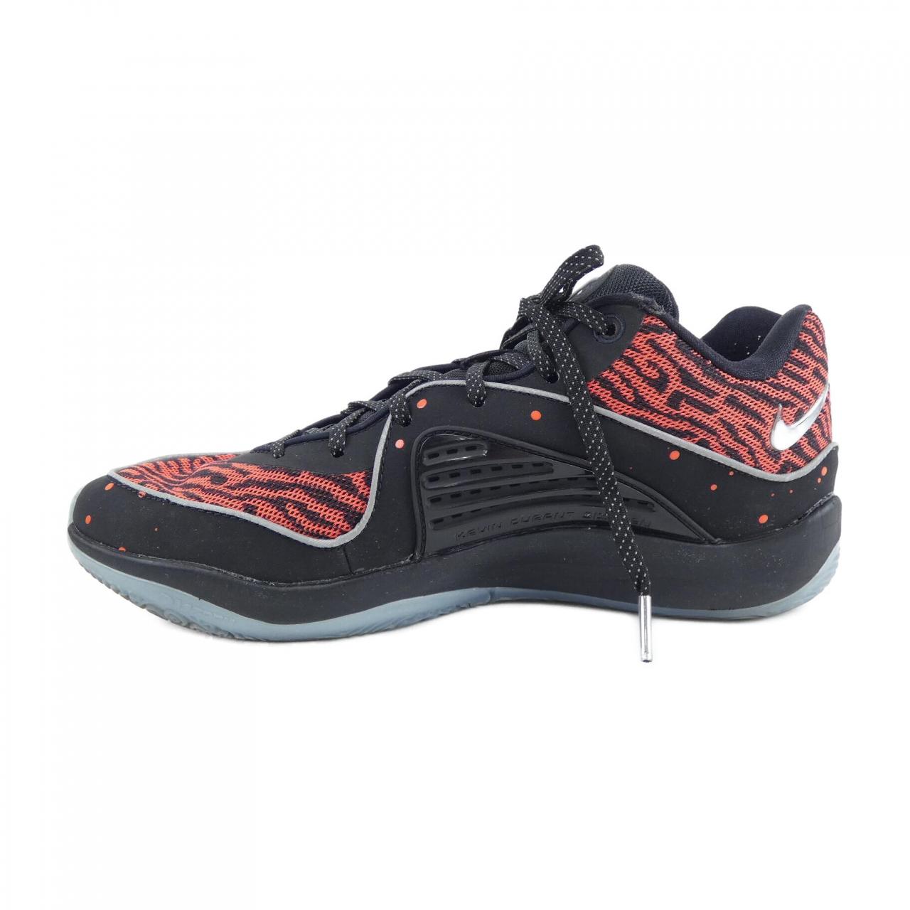 ナイキ NIKE スニーカー
