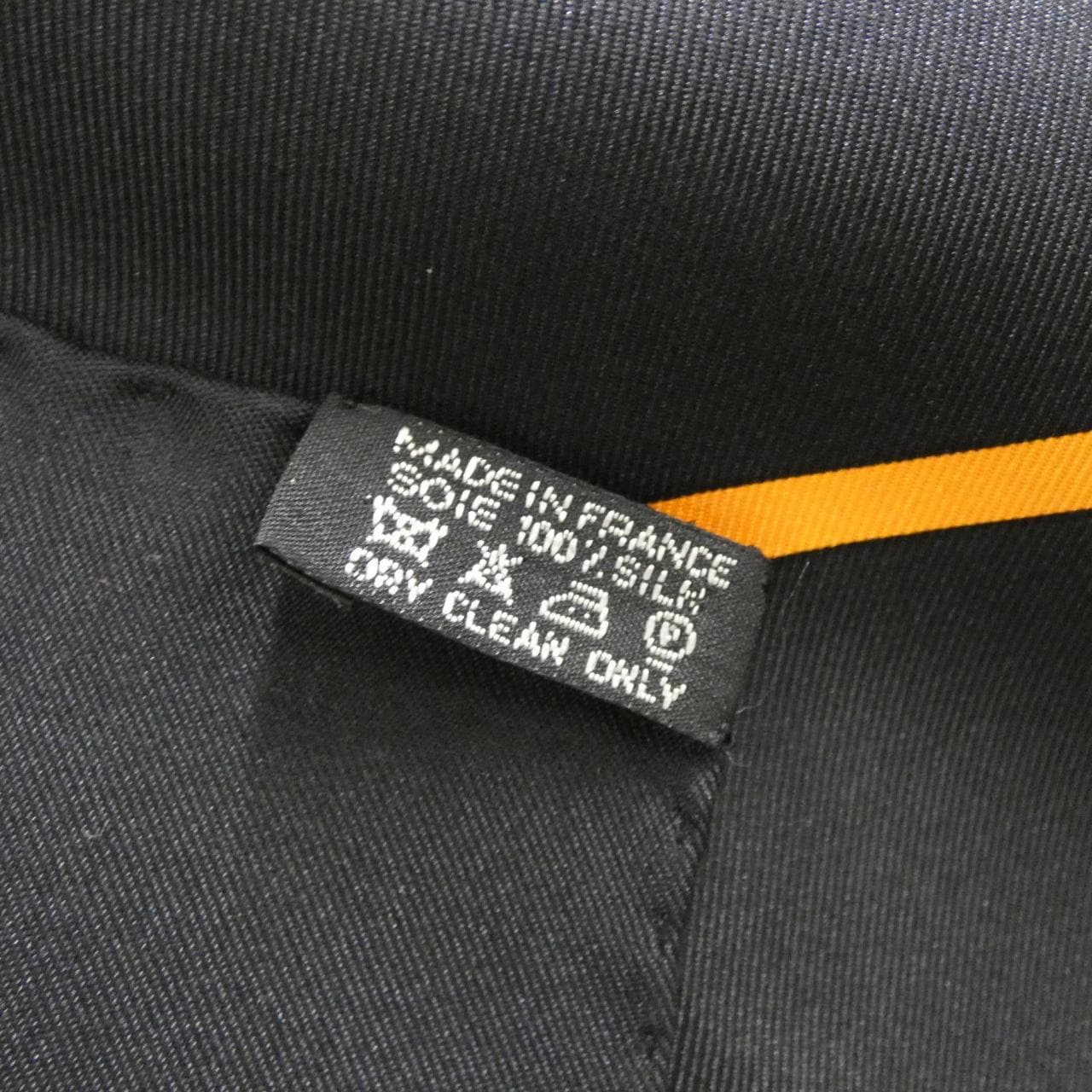 エルメス BOOGIE WOOGIE カレ スカーフ