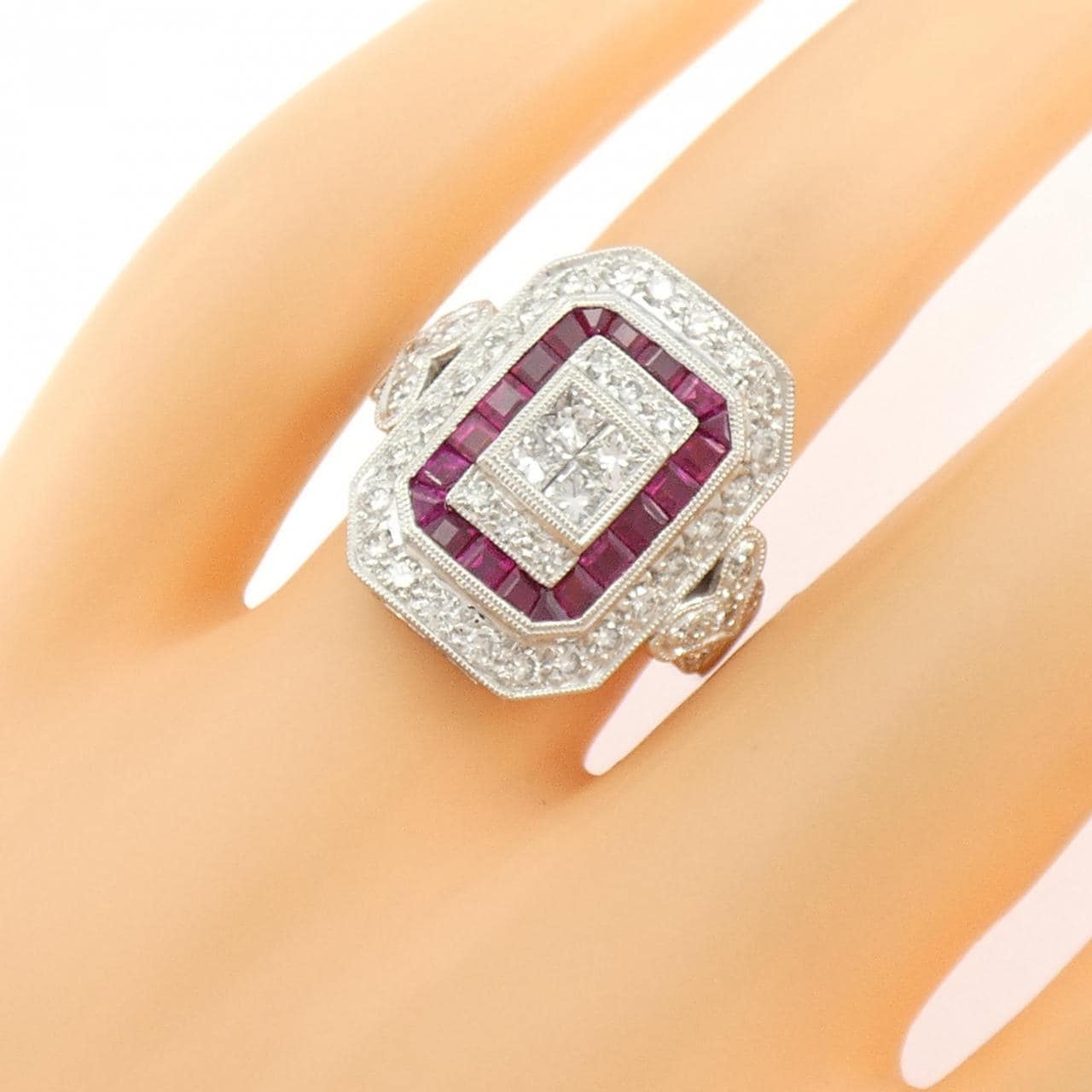 PT900 ルビー リング 1.56CT