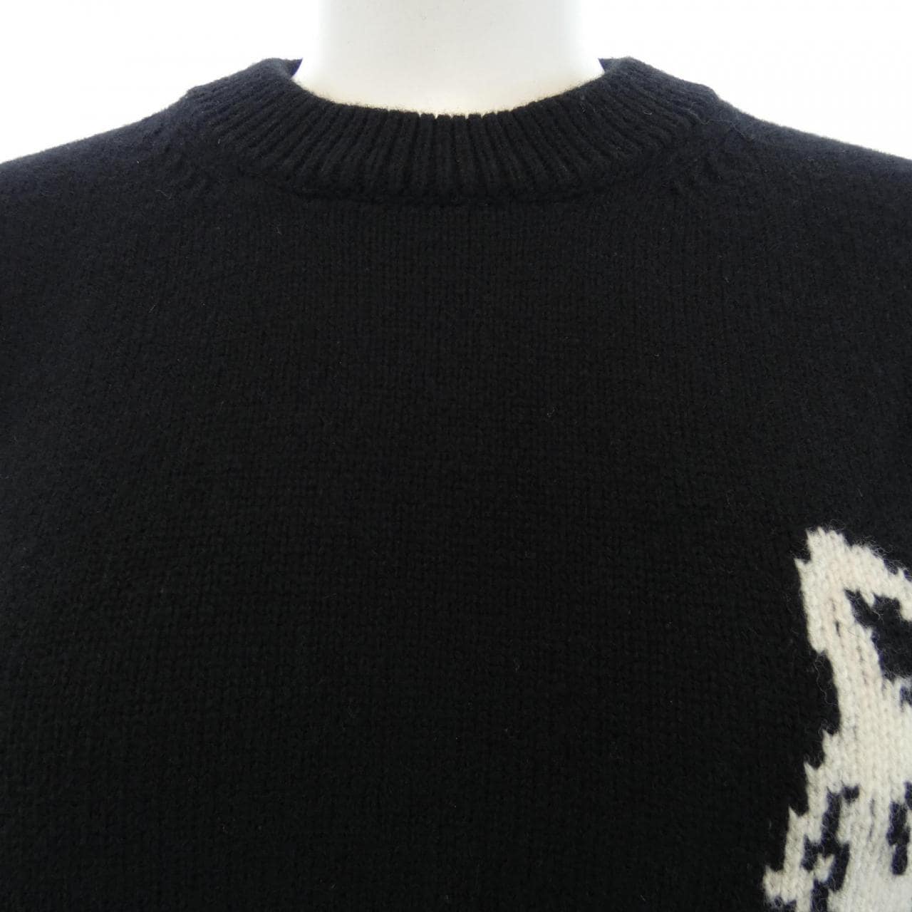 メゾンキツネ MAISON KITSUNE NM00808KM0329 ニット