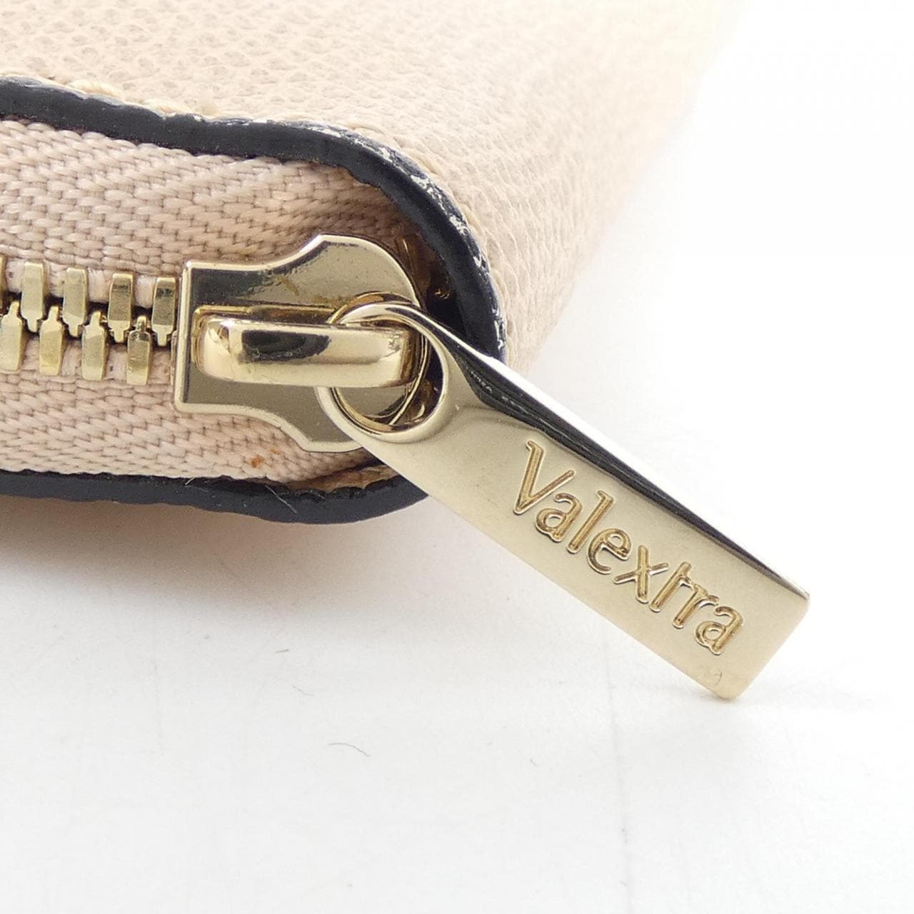 ヴァレクストラ VALEXTRA WALLET