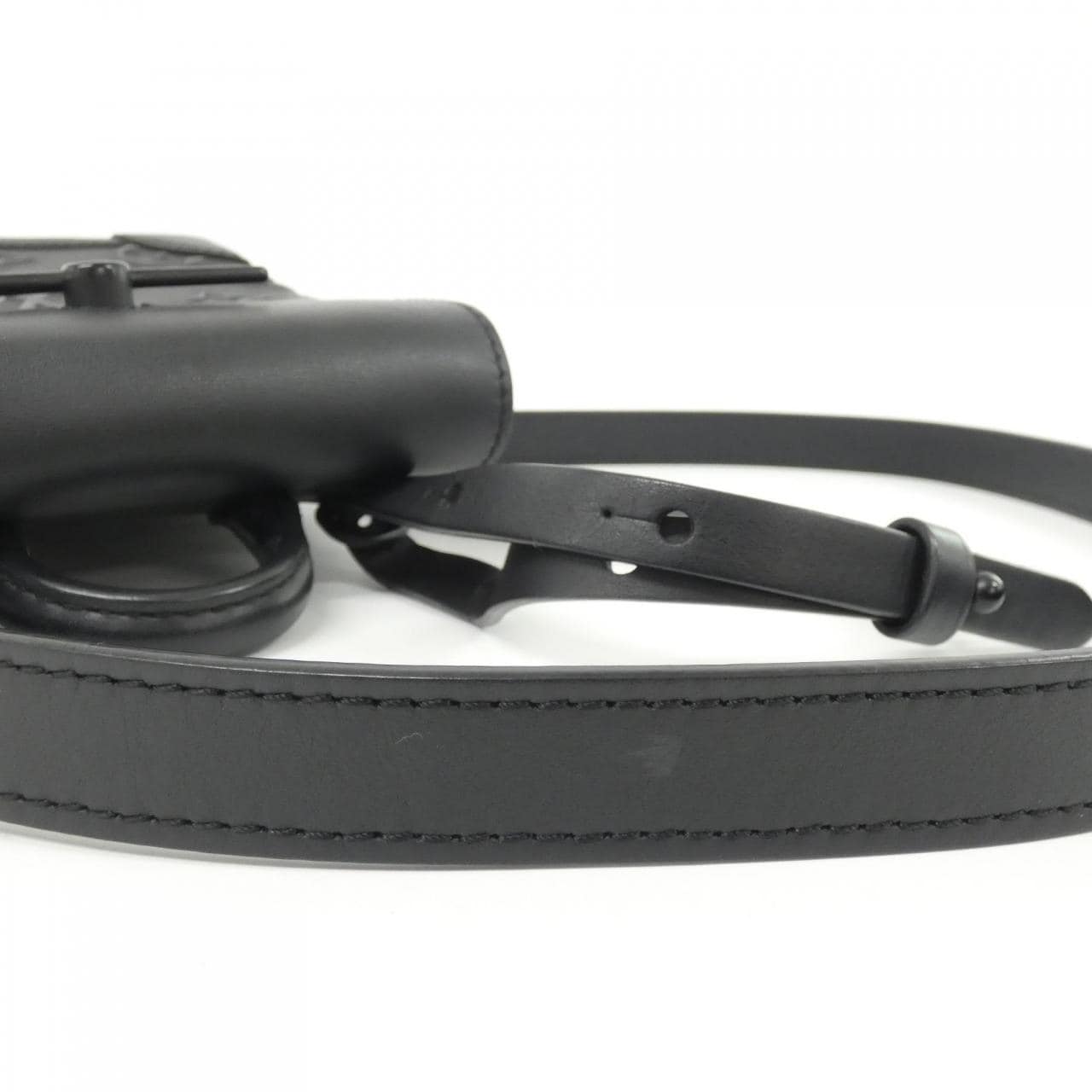 LOUIS VUITTON Monogram Seal Steamer XS M58707 肩背包