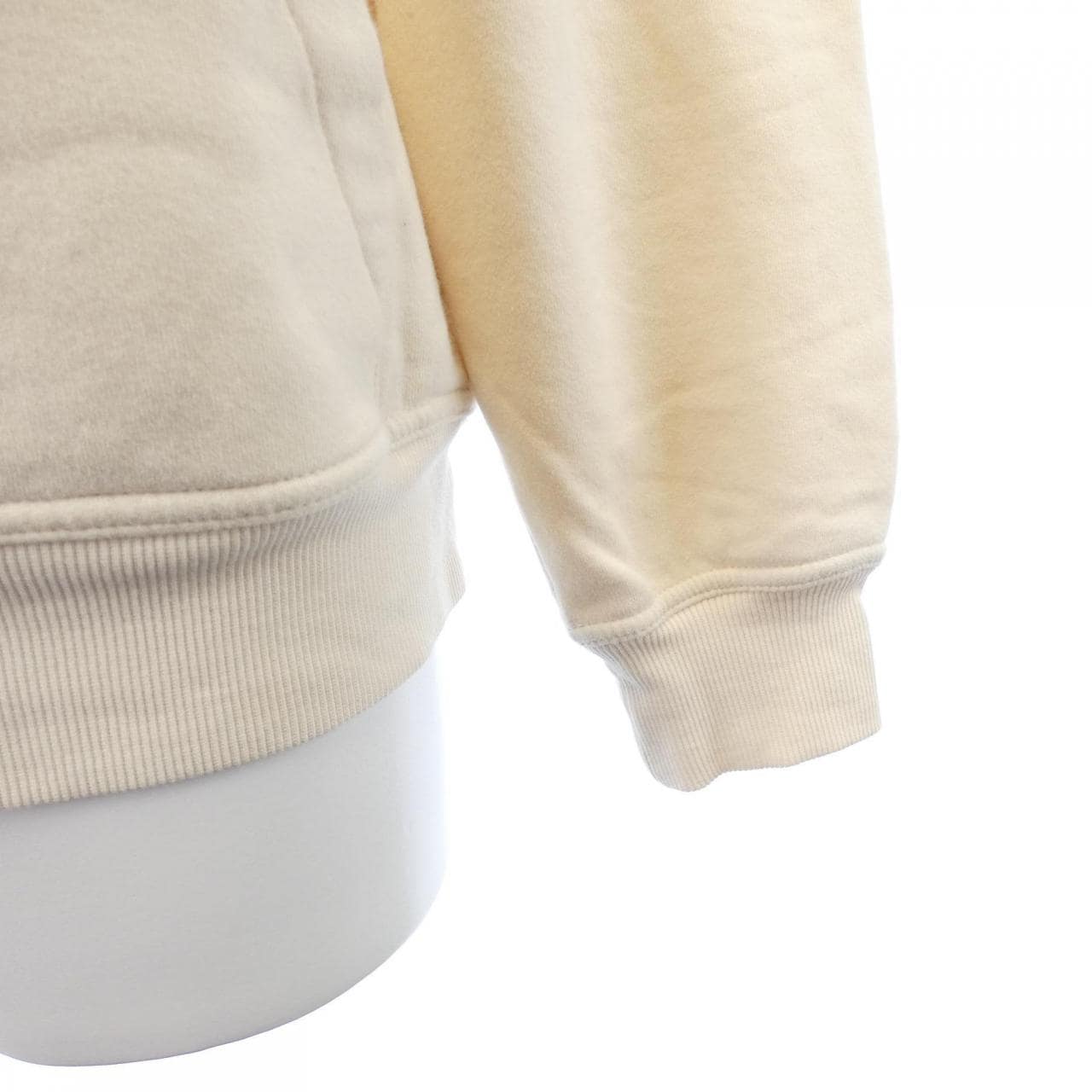 ブルネロクチネリ BRUNELLO CUCINELLI パーカー