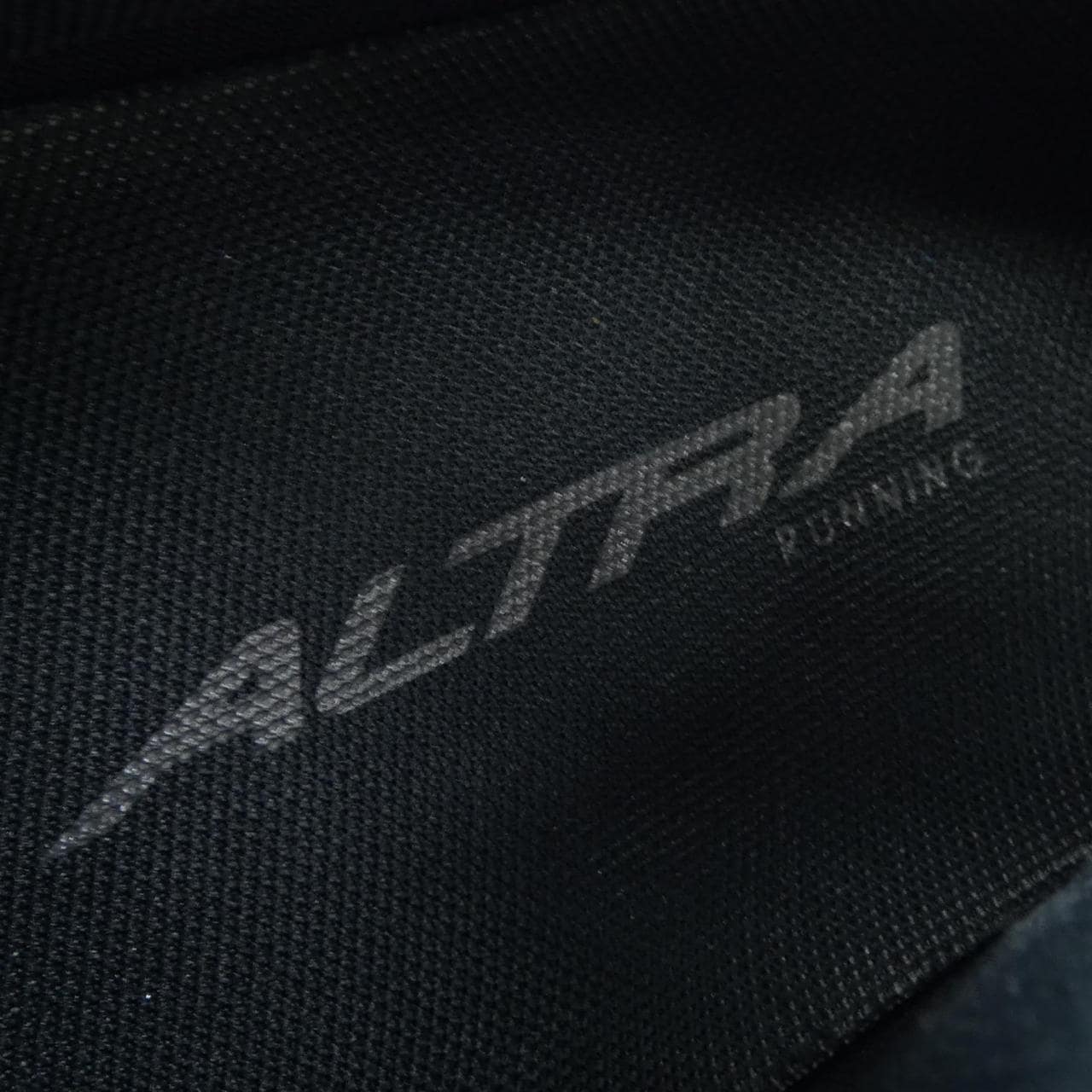 ALTRA AL0A85Q1000 スニーカー