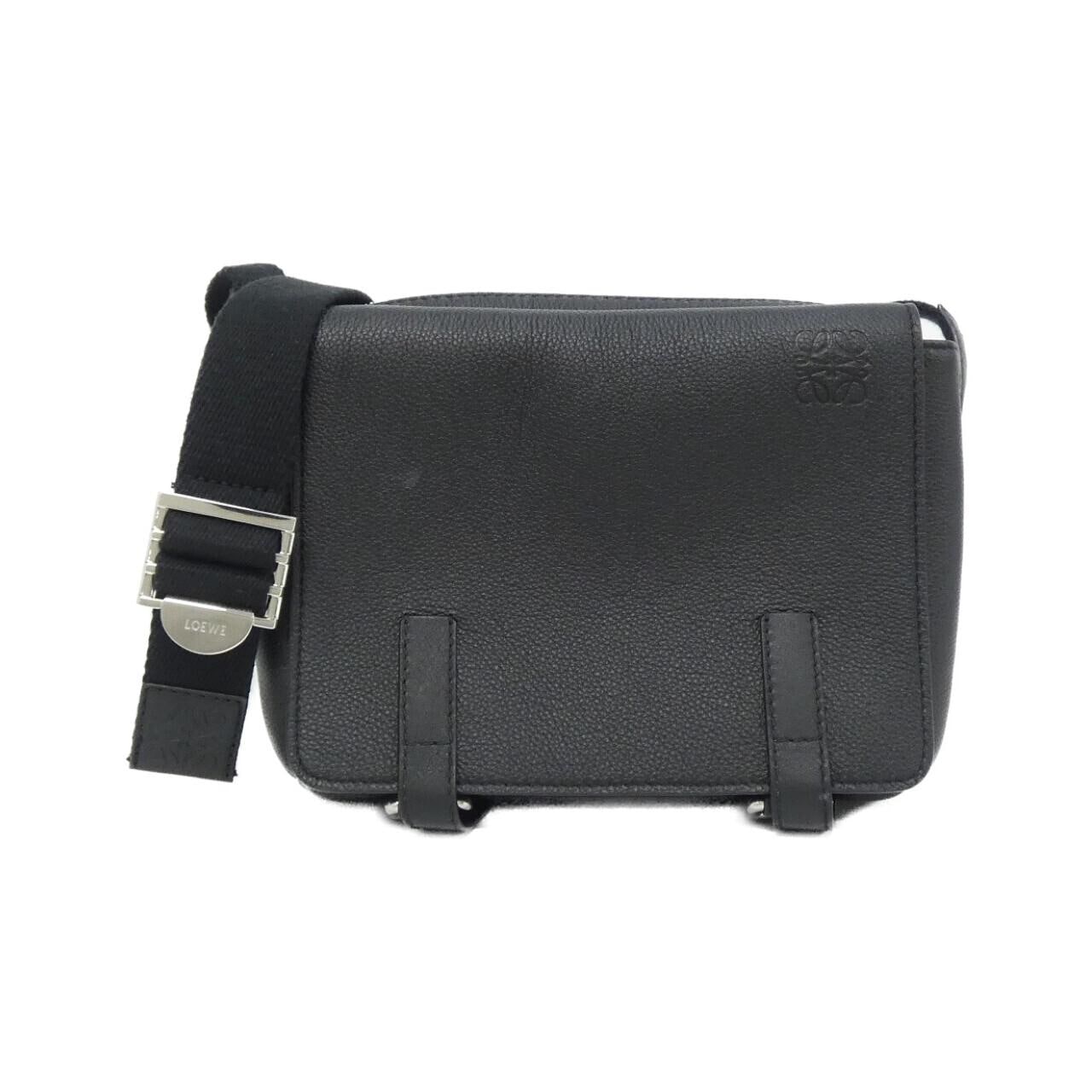 ロエベ ミリタリー メッセンジャー B553A72X22 ショルダーバッグ