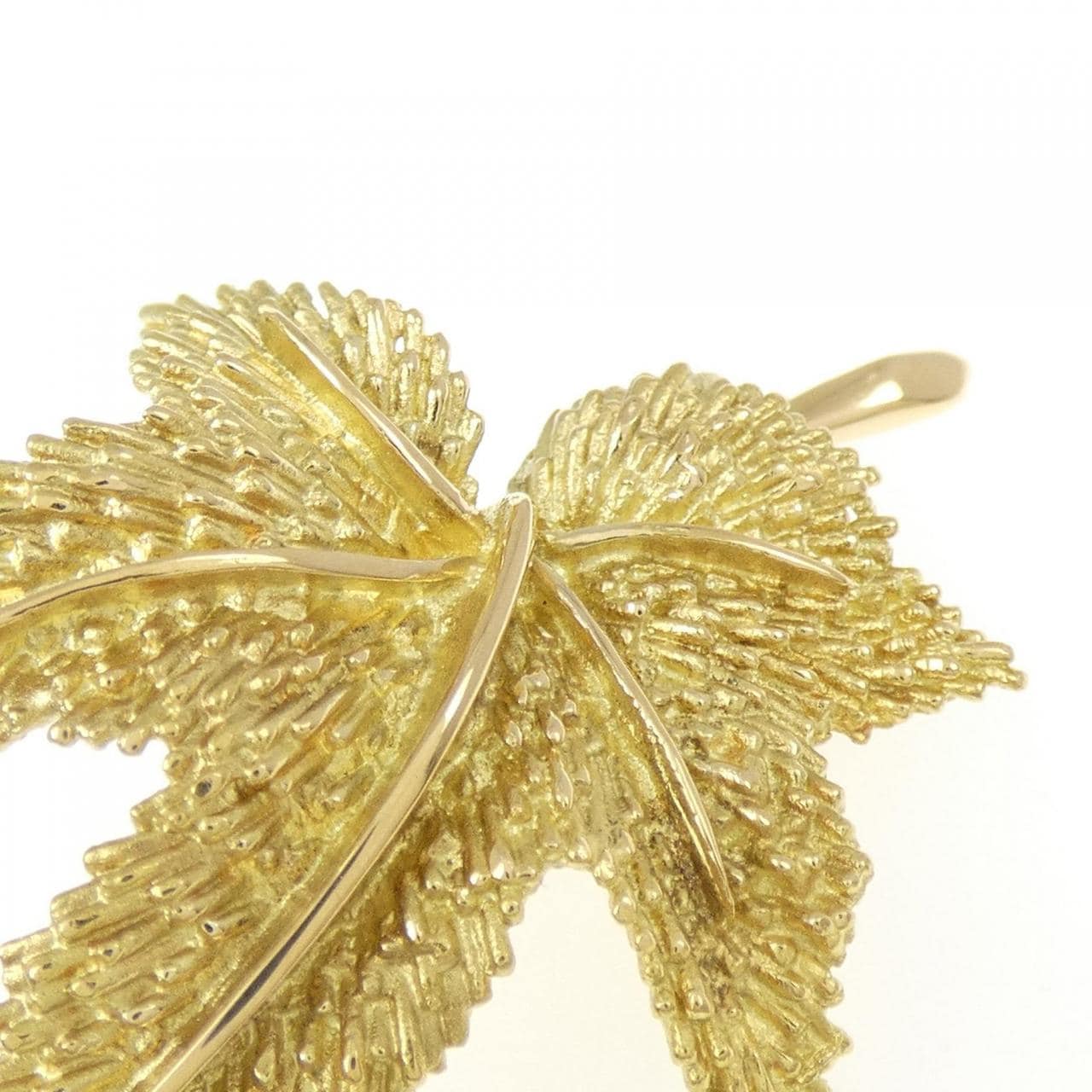 ギンザ タナカ リーフ ブローチ