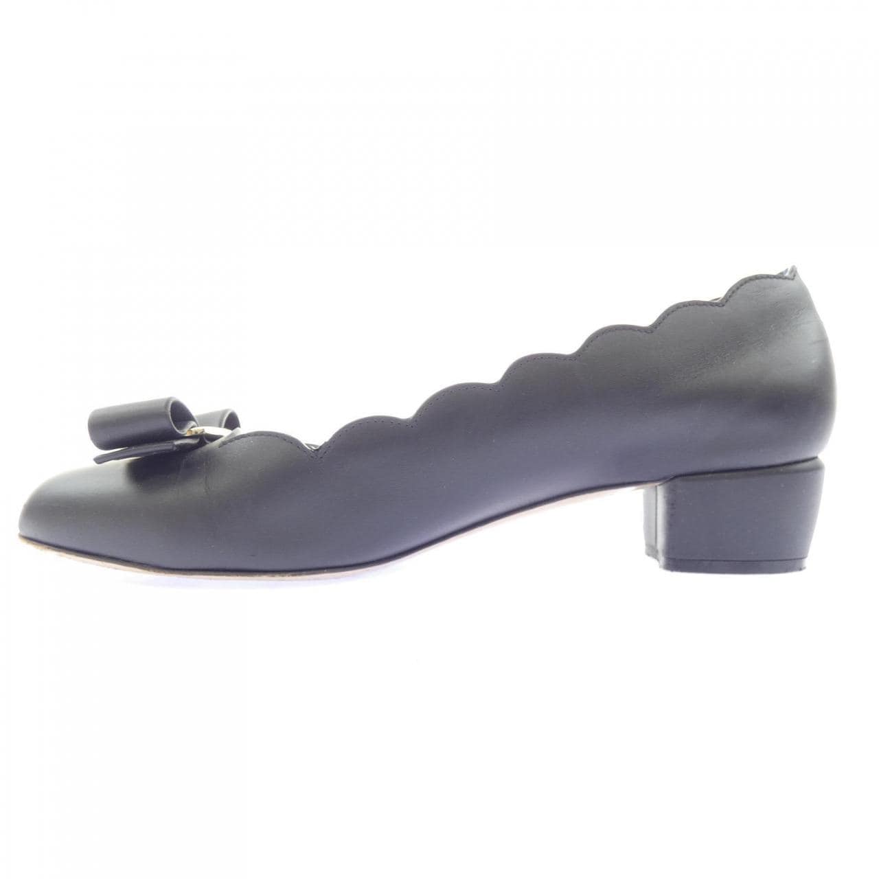 サルヴァトーレフェラガモ SALVATORE FERRAGAMO パンプス