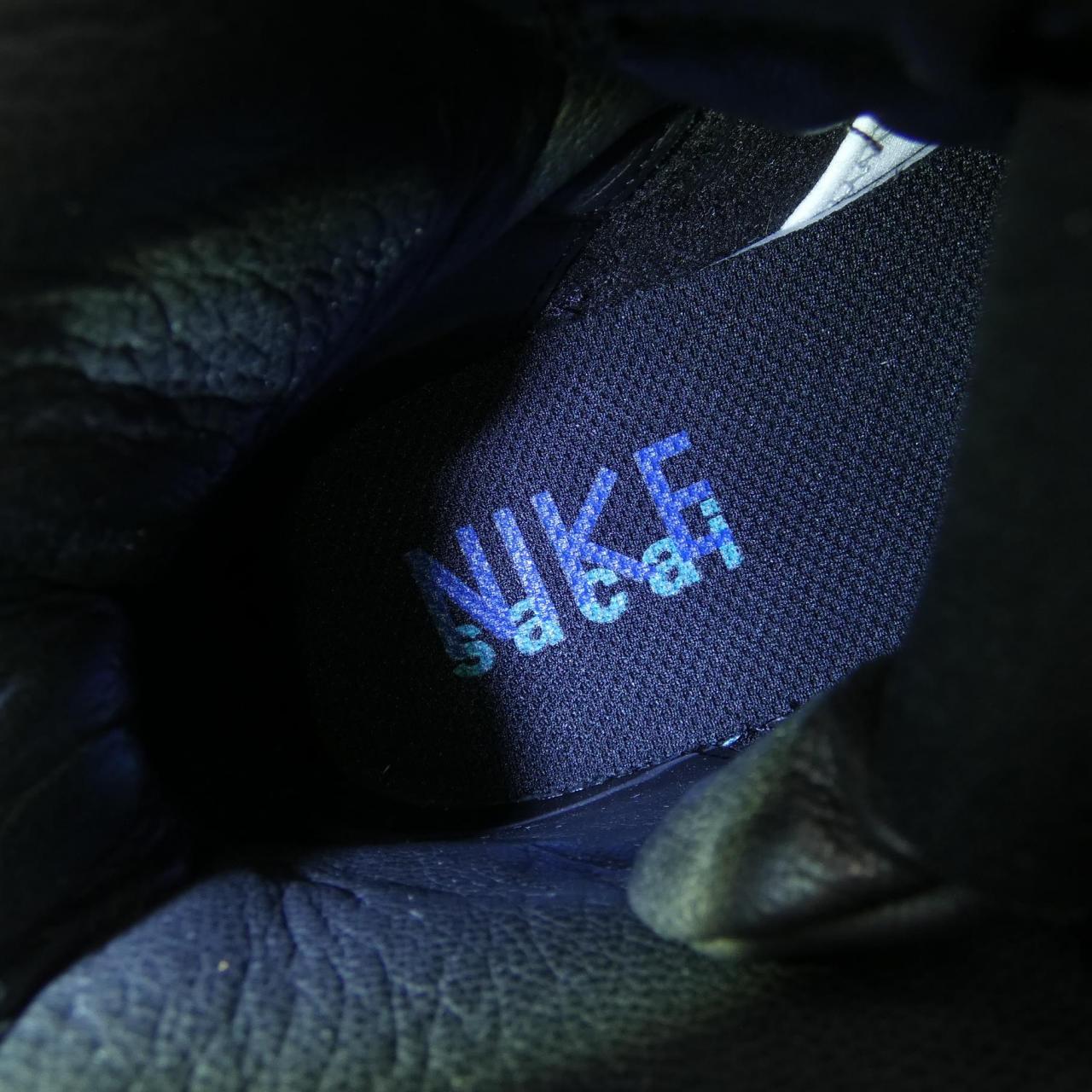 ナイキ NIKE スニーカー