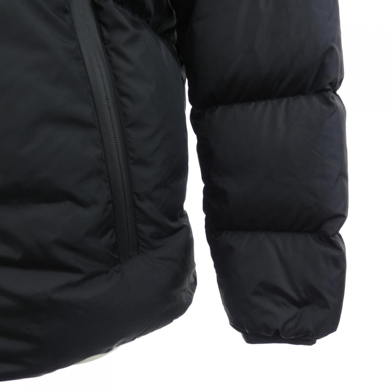 モンクレール MONCLER MONTCLA ダウンジャケット