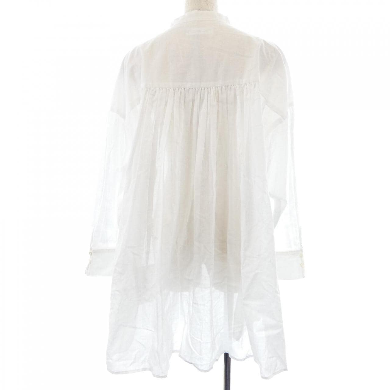 サクラ SACRA トップス