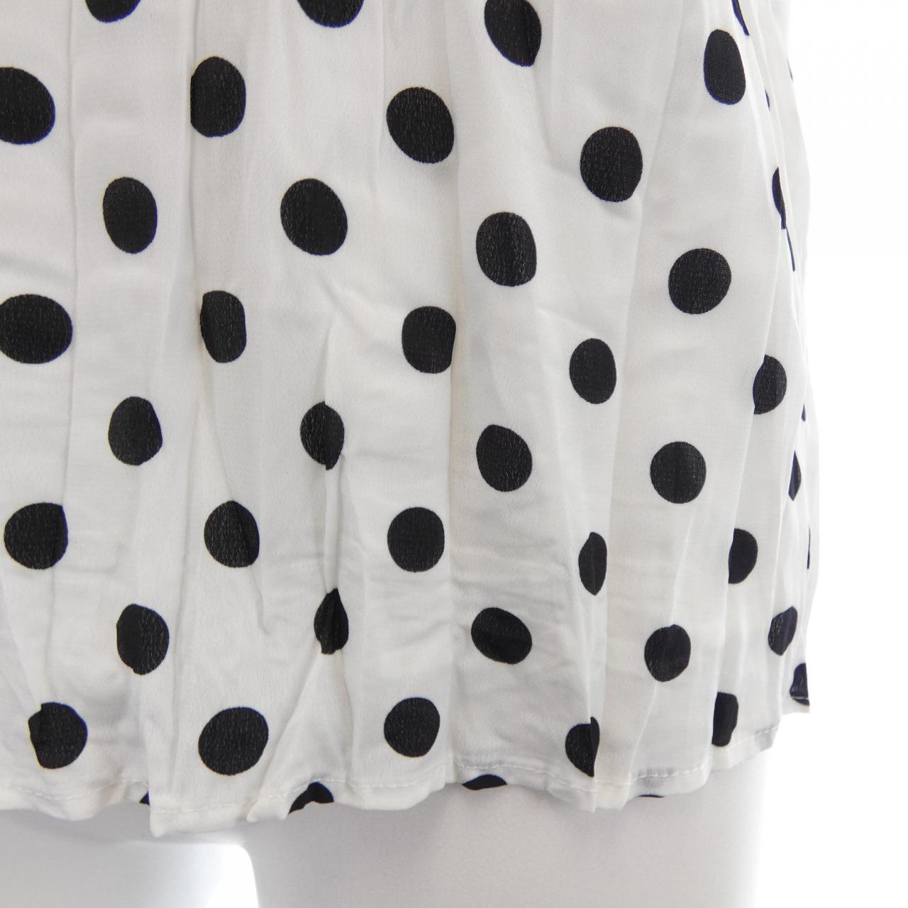 ザニューハウス THE NEWHOUSE トップス