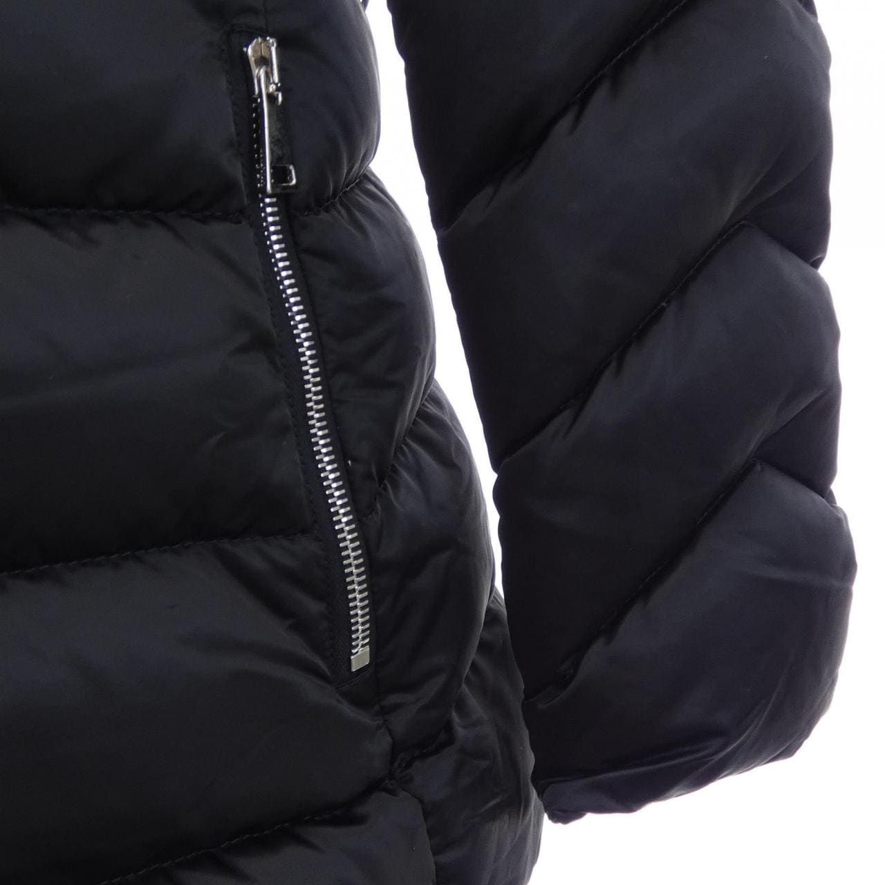 モンクレール MONCLER CUPIDONE ダウンジャケット