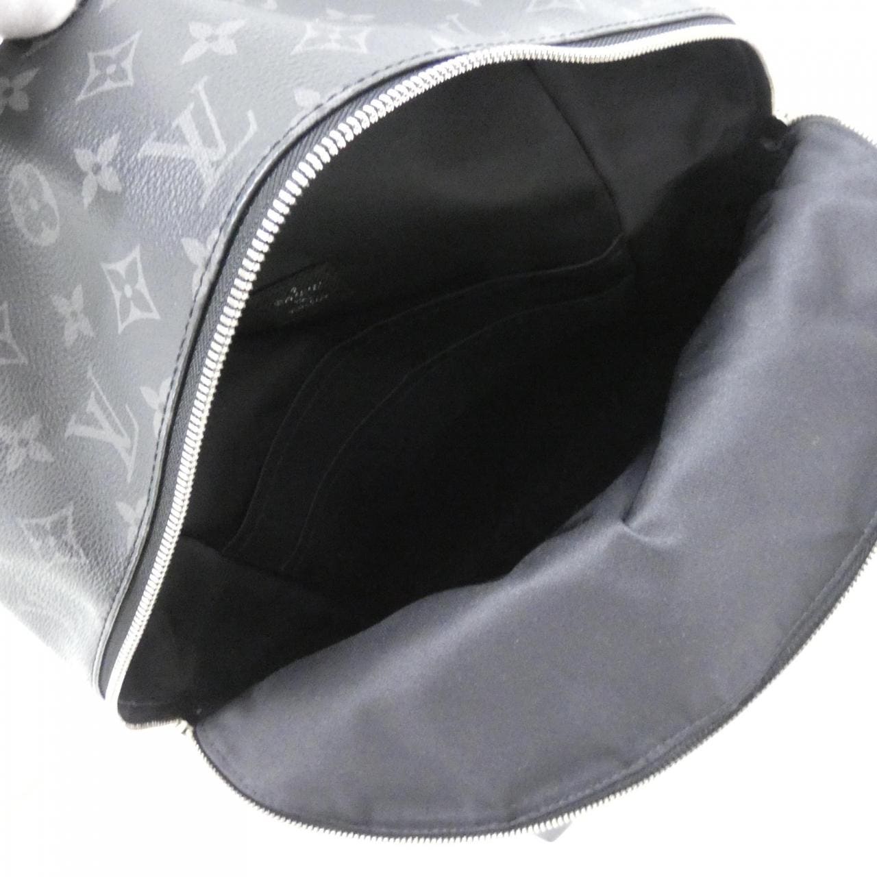 ルイヴィトン タイガ ラマ ディスカバリー バックパック M30230 リュックサック