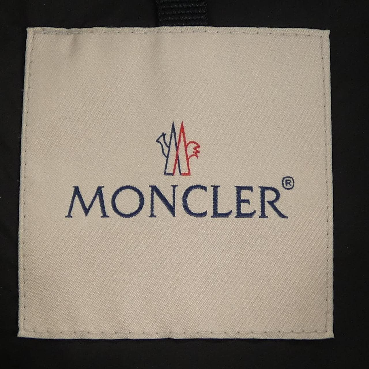 モンクレール MONCLER AVORD ダウンベスト