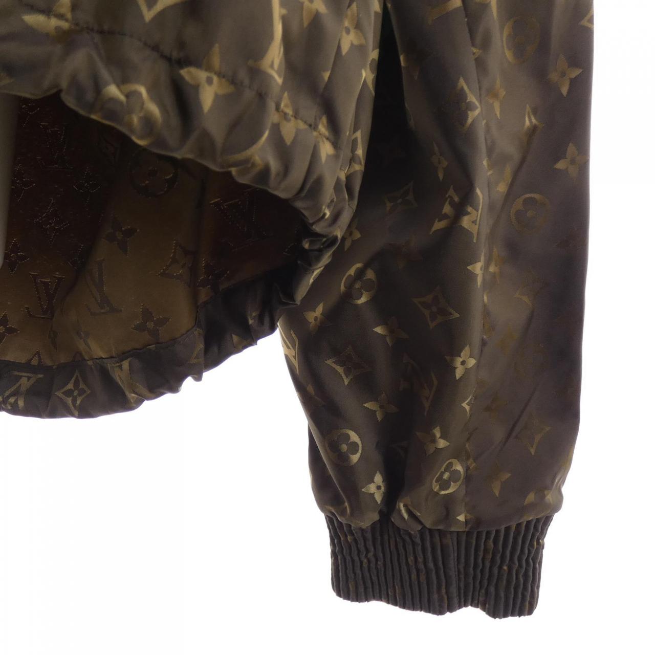 ルイヴィトン LOUIS VUITTON TOURIST VS PURISTウインドブレーカー HLB99WGO3 ジャケット