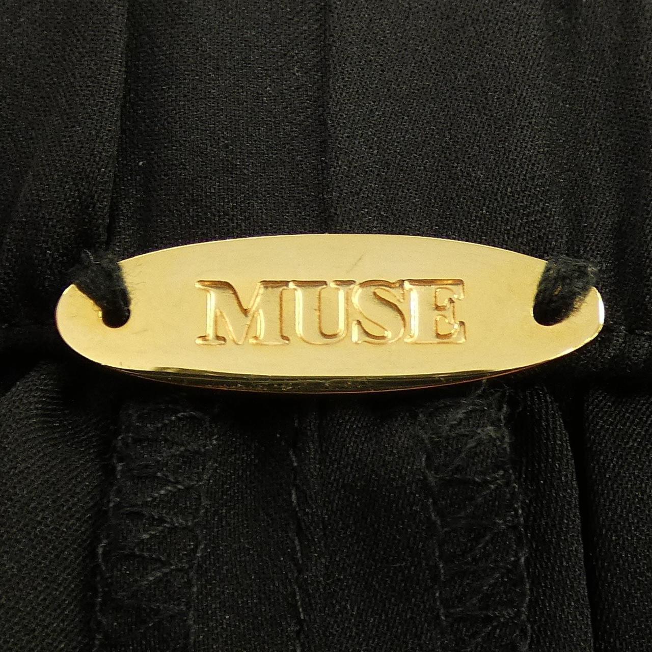 ドゥーズィエムクラス DEUXIEME CLASSE パンツ