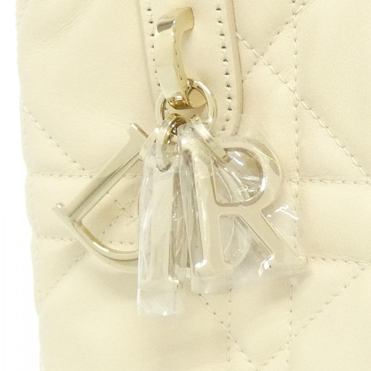 クリスチャンディオール ディオール トゥジュール バーティカル トート スモール M2835OSNW バッグ