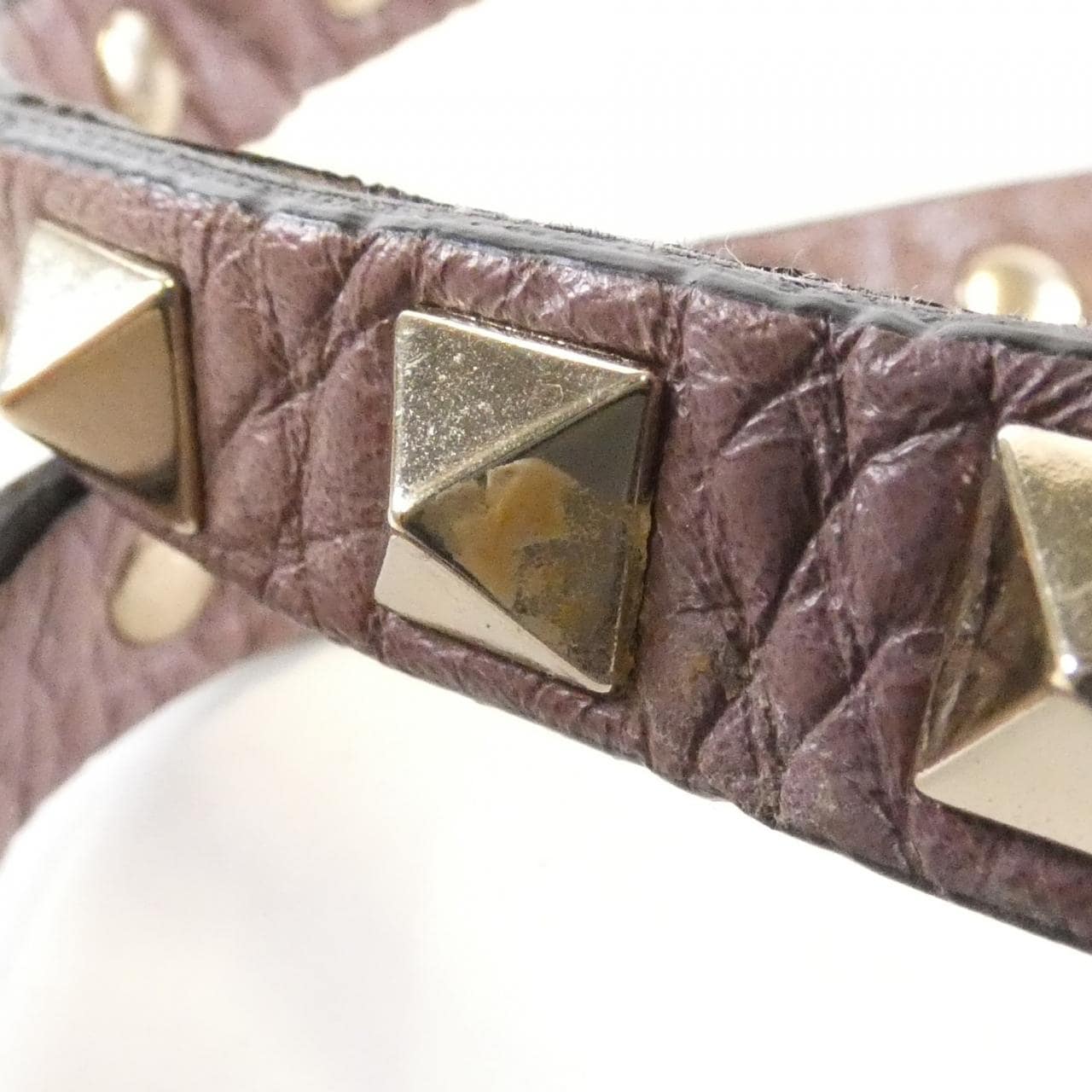 ヴァレンティノガラヴァーニ バッグ