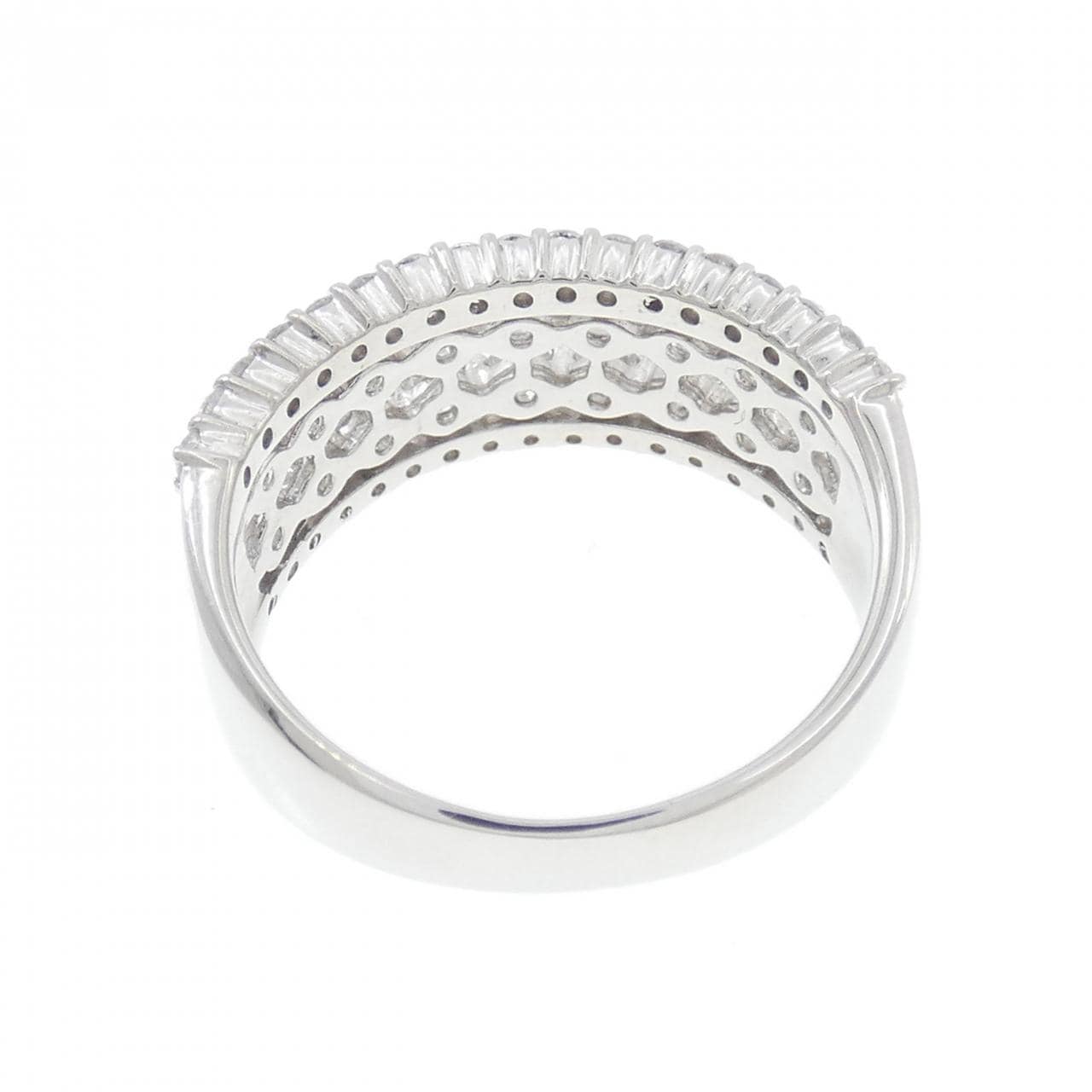 PT900 ダイヤモンド リング 1.00CT