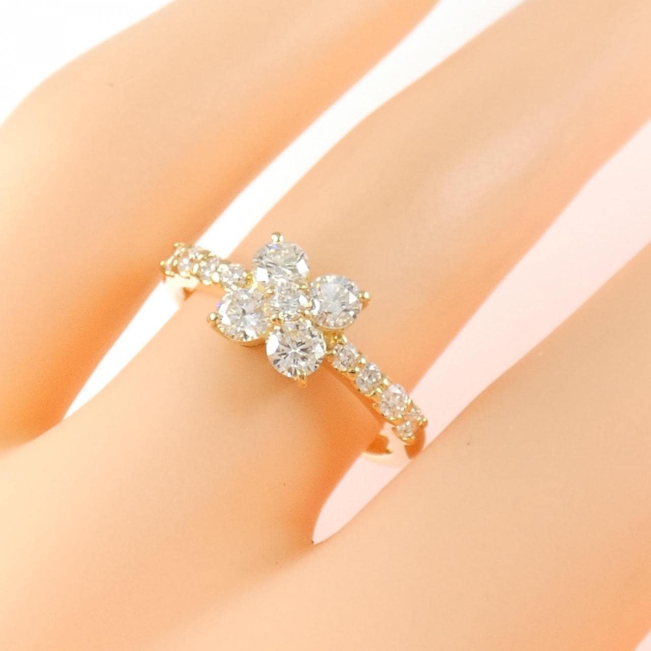 K18YG フラワー ダイヤモンド リング 0.70CT
