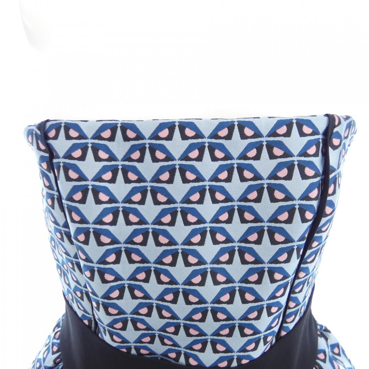 フェンディ FENDI ワンピース