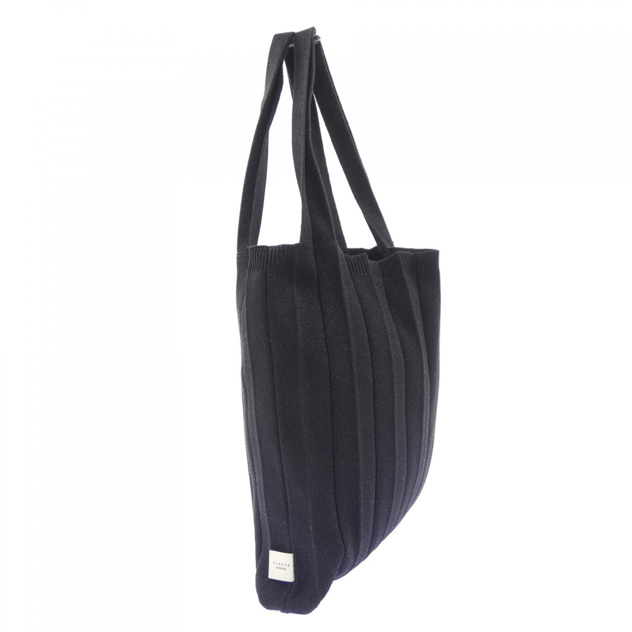 PLEATS MAMA BAG