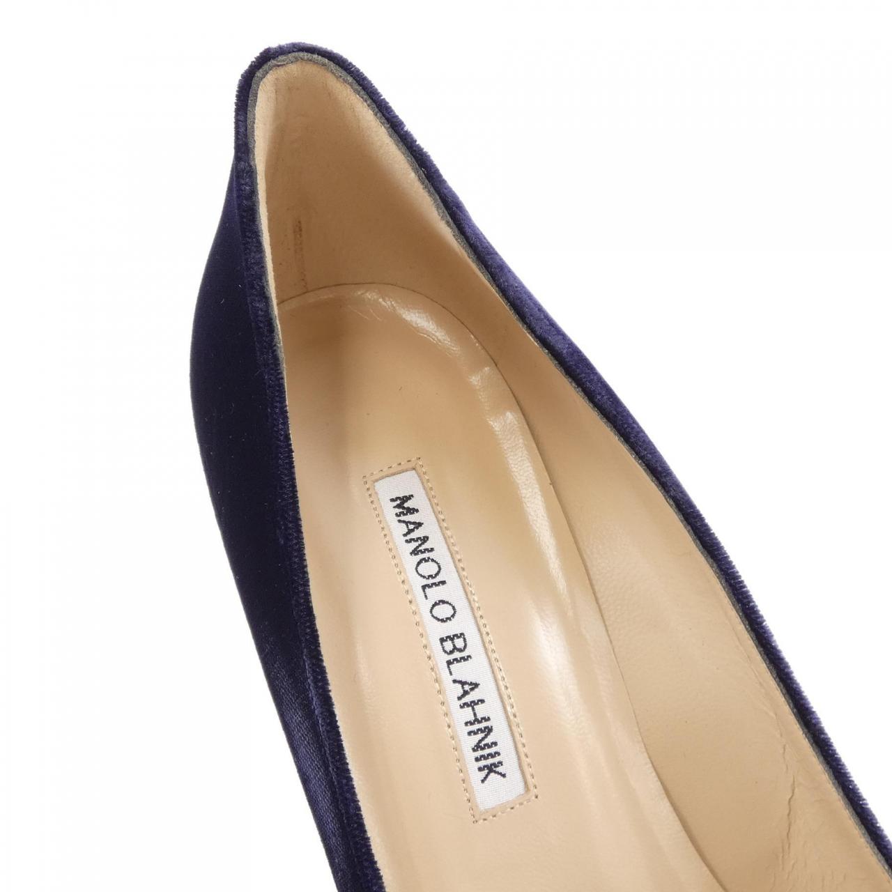 MANOLO BLAHNIK manolo blahnik pumps