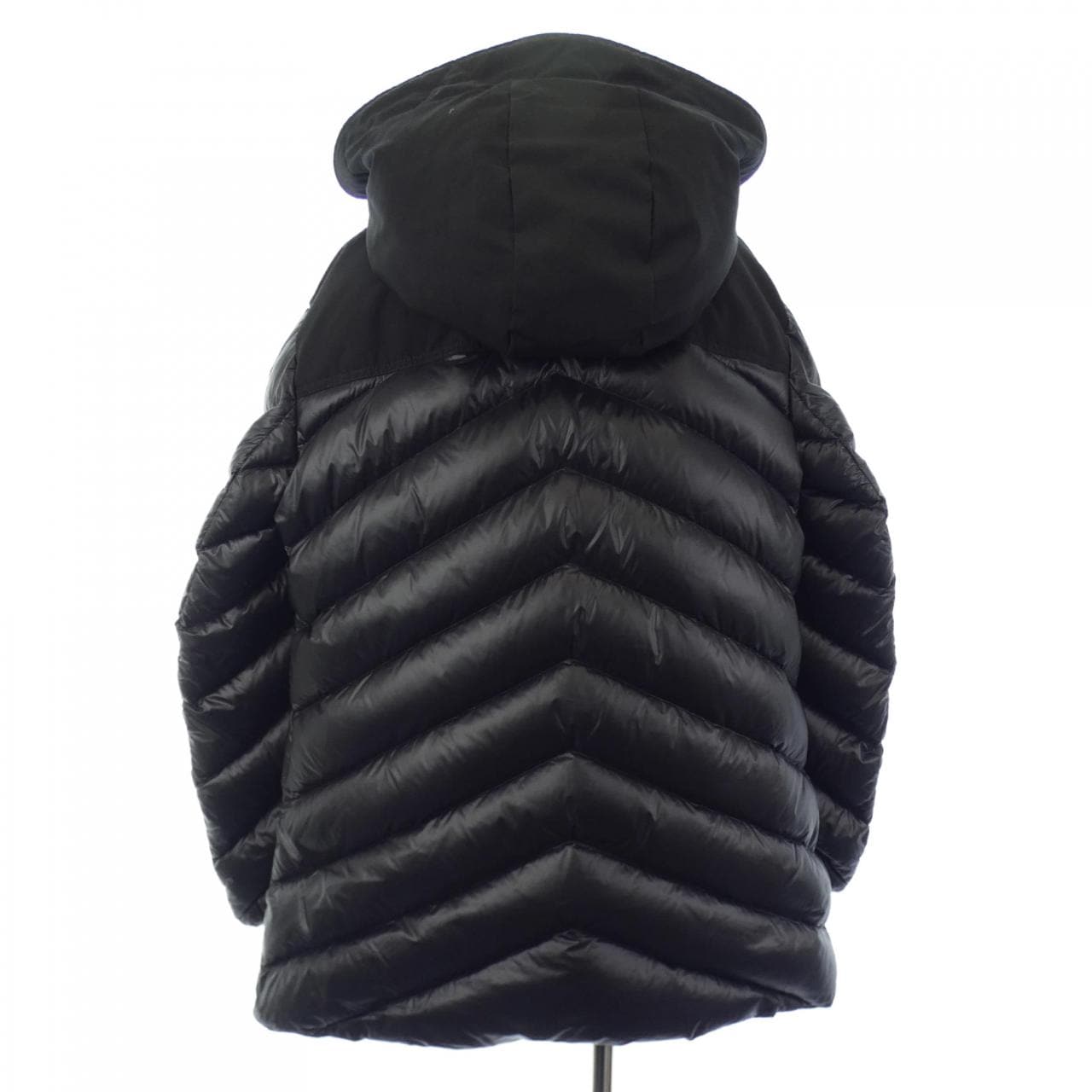 モンクレール MONCLER ダウンコート