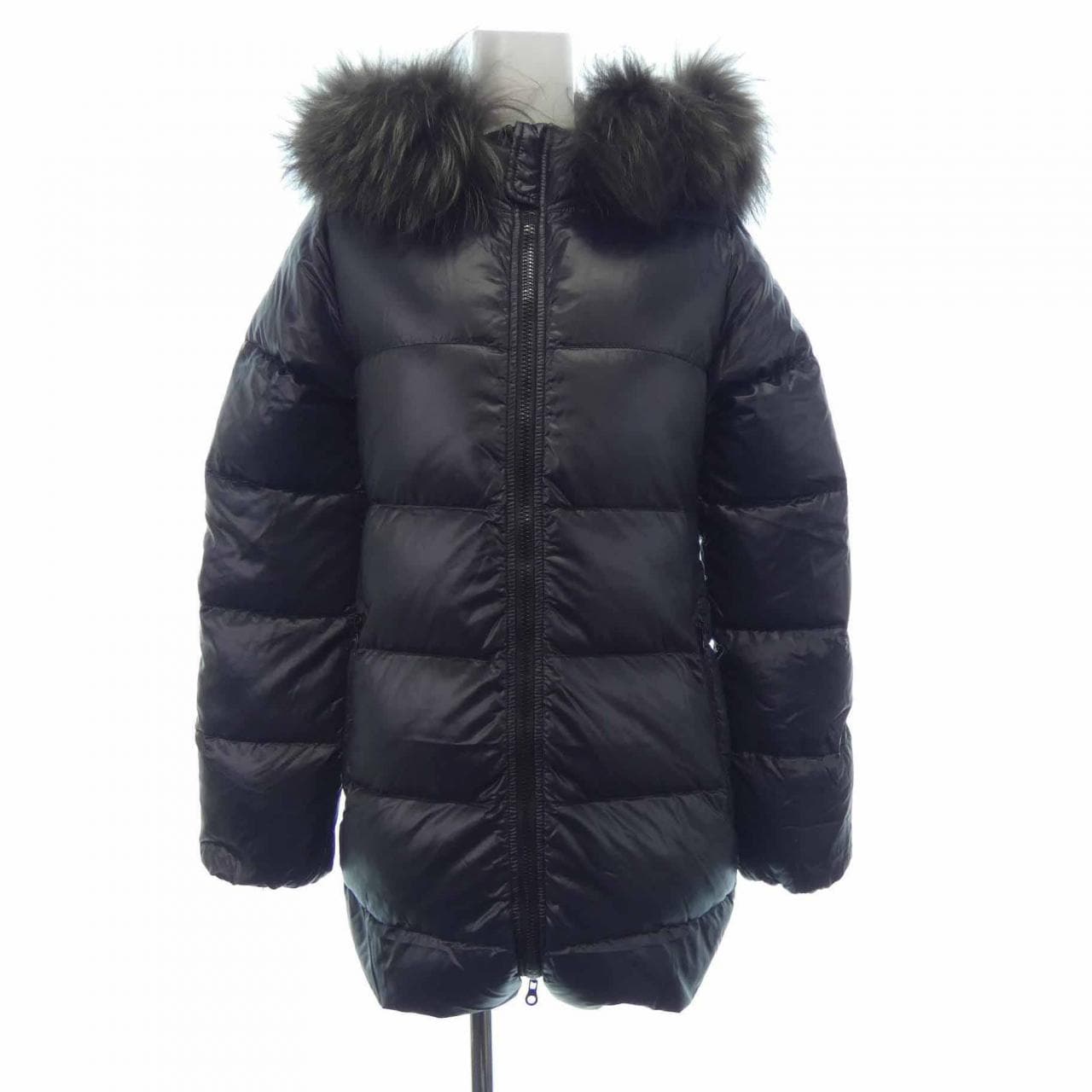 デュベティカ DUVETICA ダウンコート