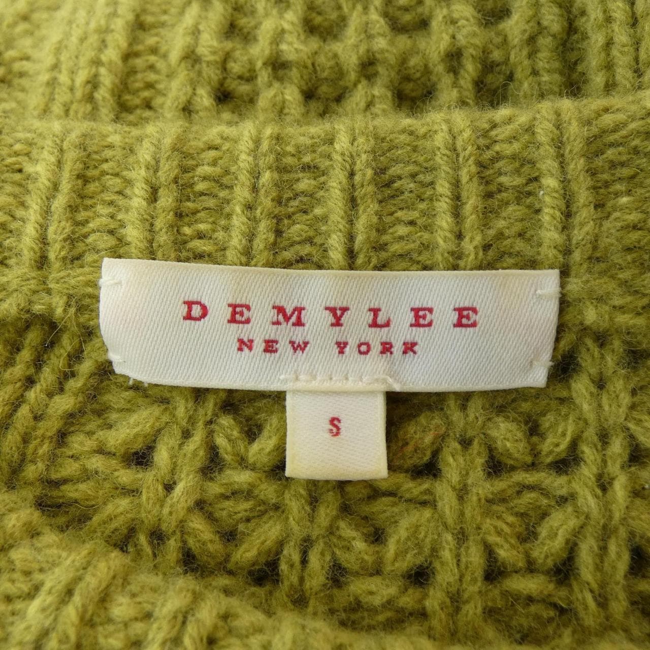 デミリー DEMYLEE ニット