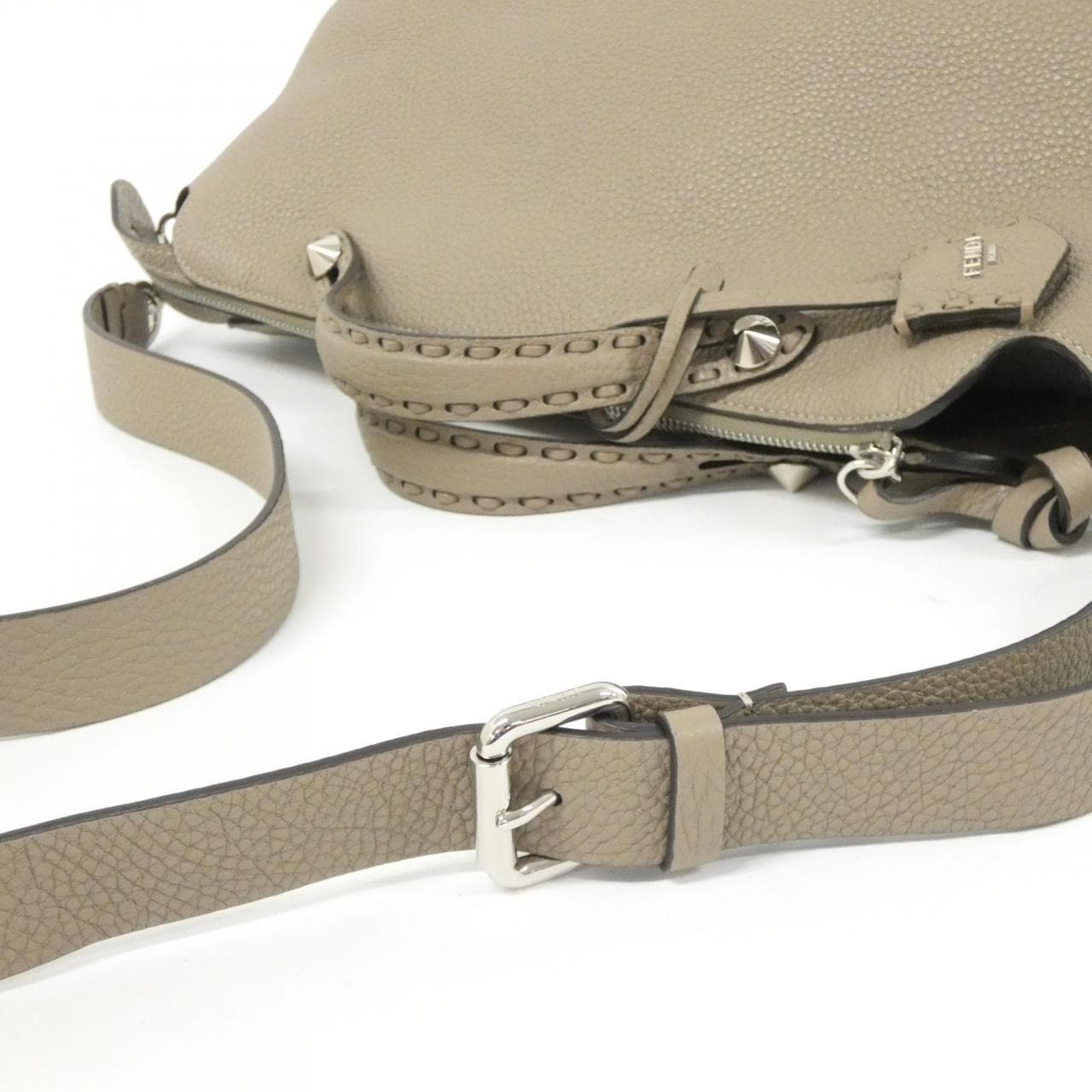 フェンディ SELLERIA バイ ザ ウェイ ラージ 8BL156 ASU2 バッグ