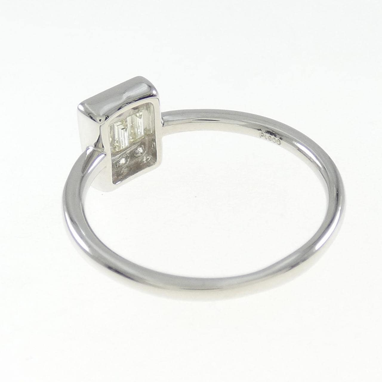 【新品】PT ダイヤモンド リング 0.30CT