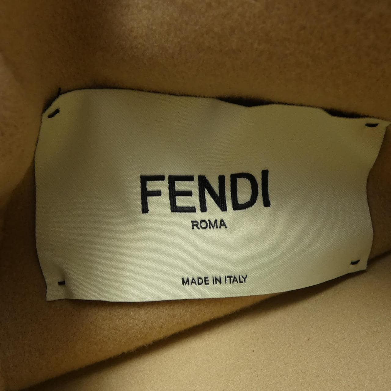 フェンディ FENDI FFモチーフ　 FJ6993 A5HD ジャケット