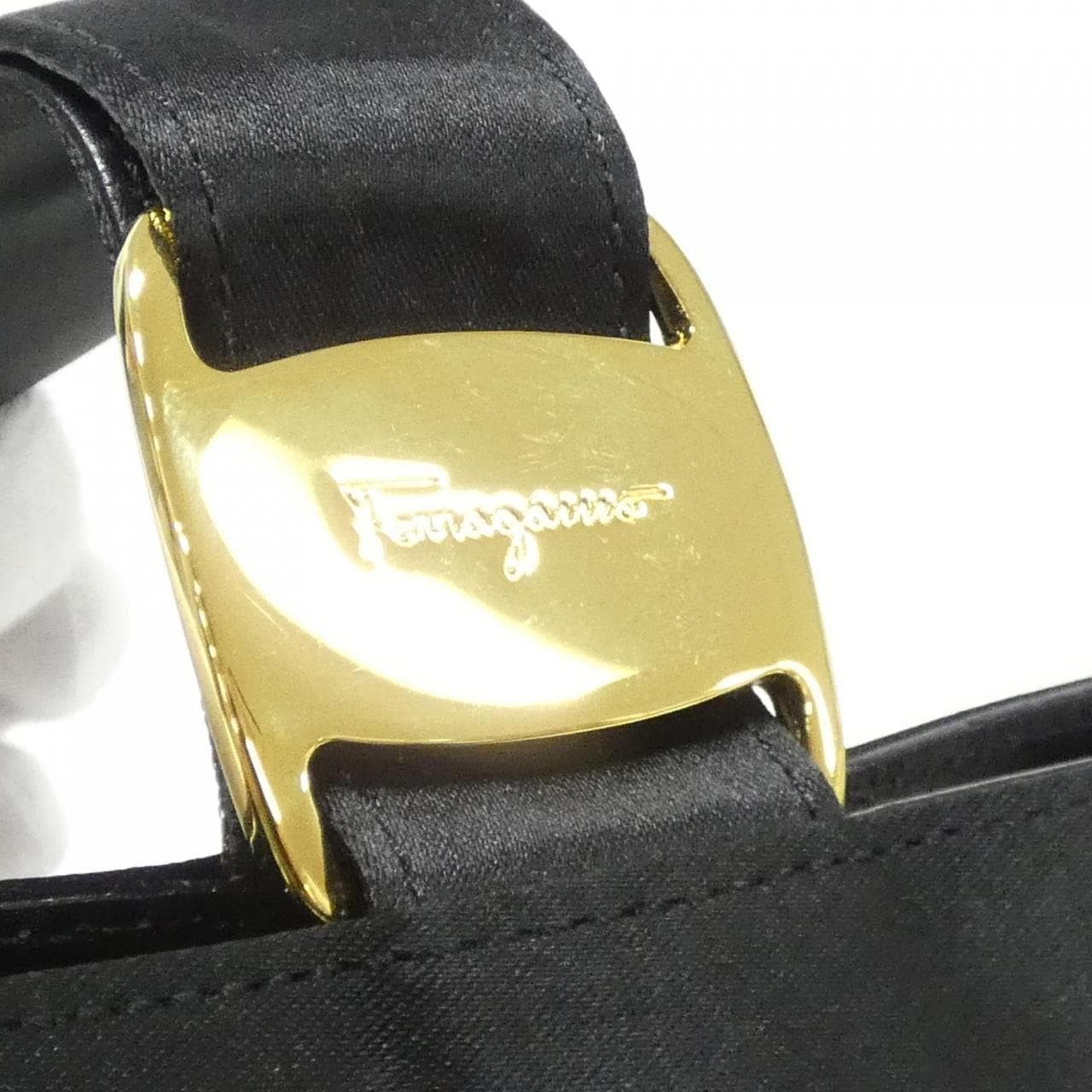 【ヴィンテージ】サルヴァトーレフェラガモ 21 5670 バッグ