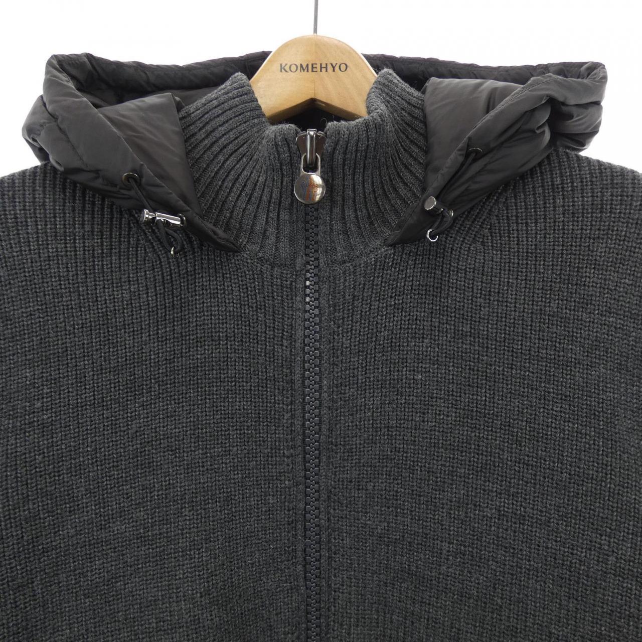 モンクレール MONCLER 20919413500 ダウンジャケット