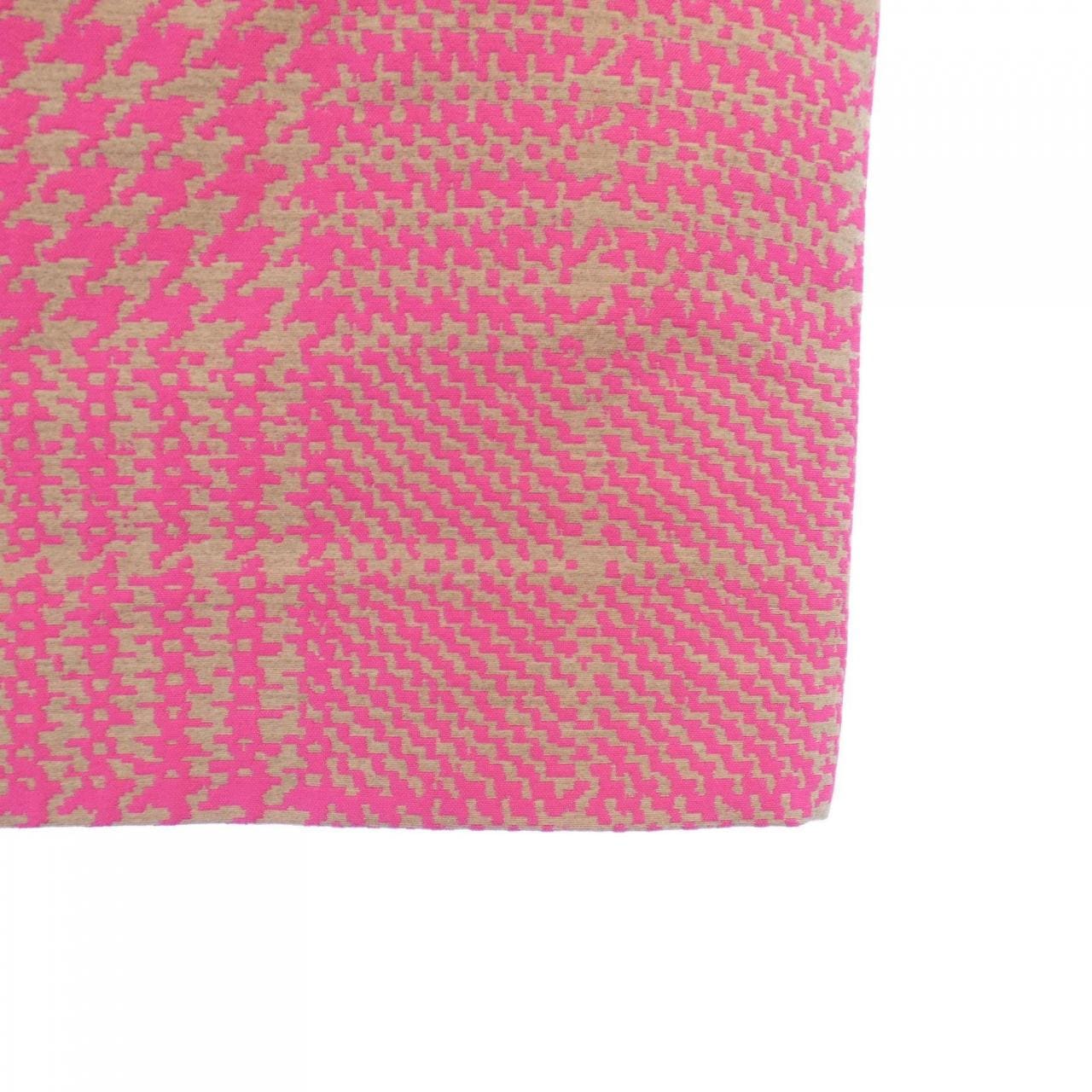 FENDI FQ6688 A0RI 半身裙