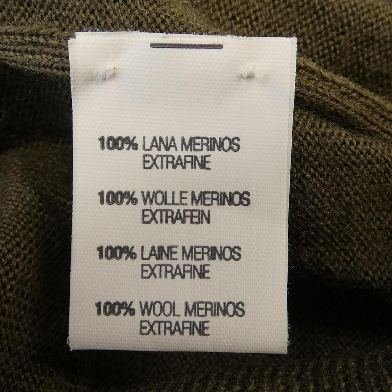 アレッサンドロ  ルッピ ALESSANDRO LUPPI ニット