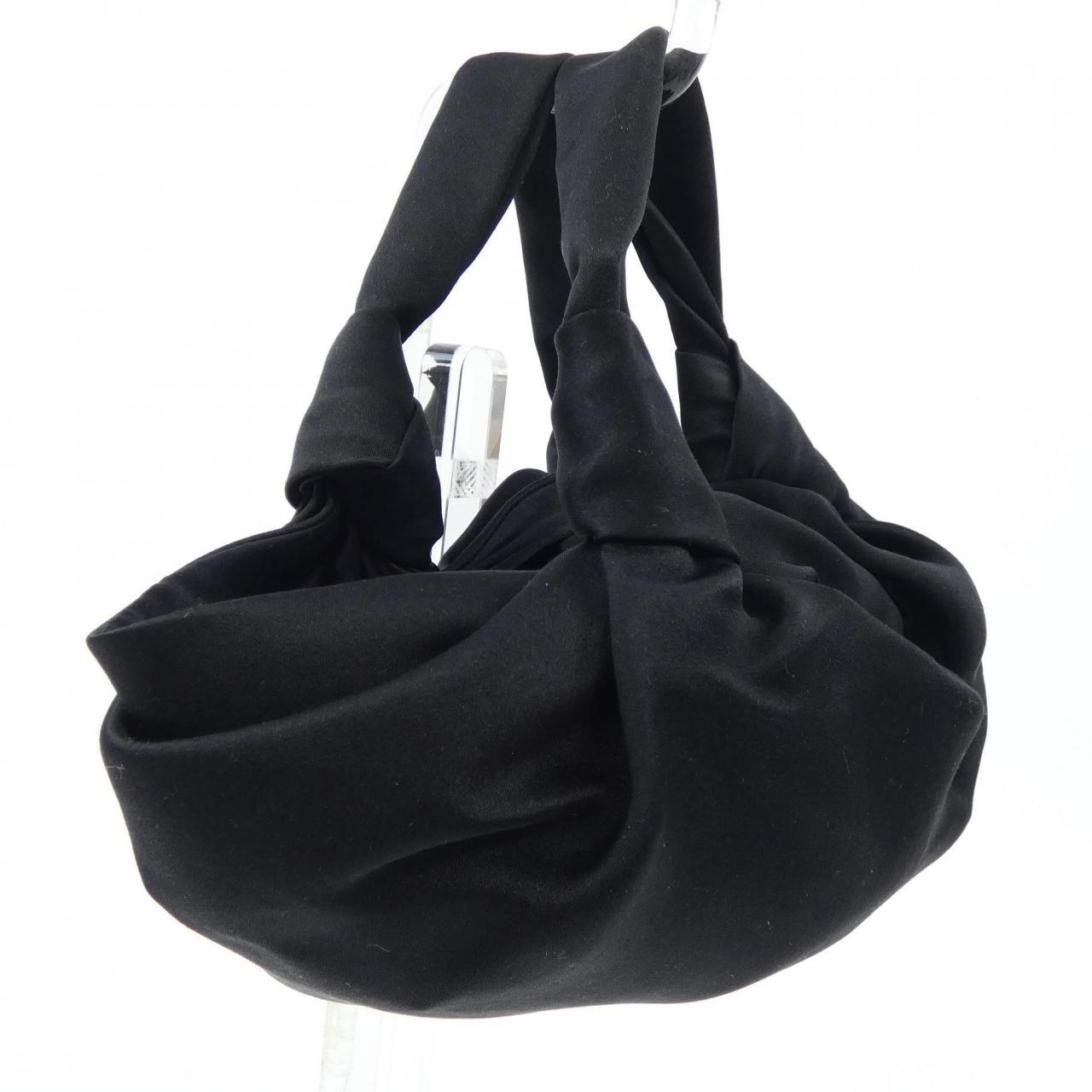 ザロウ THE ROW BAG