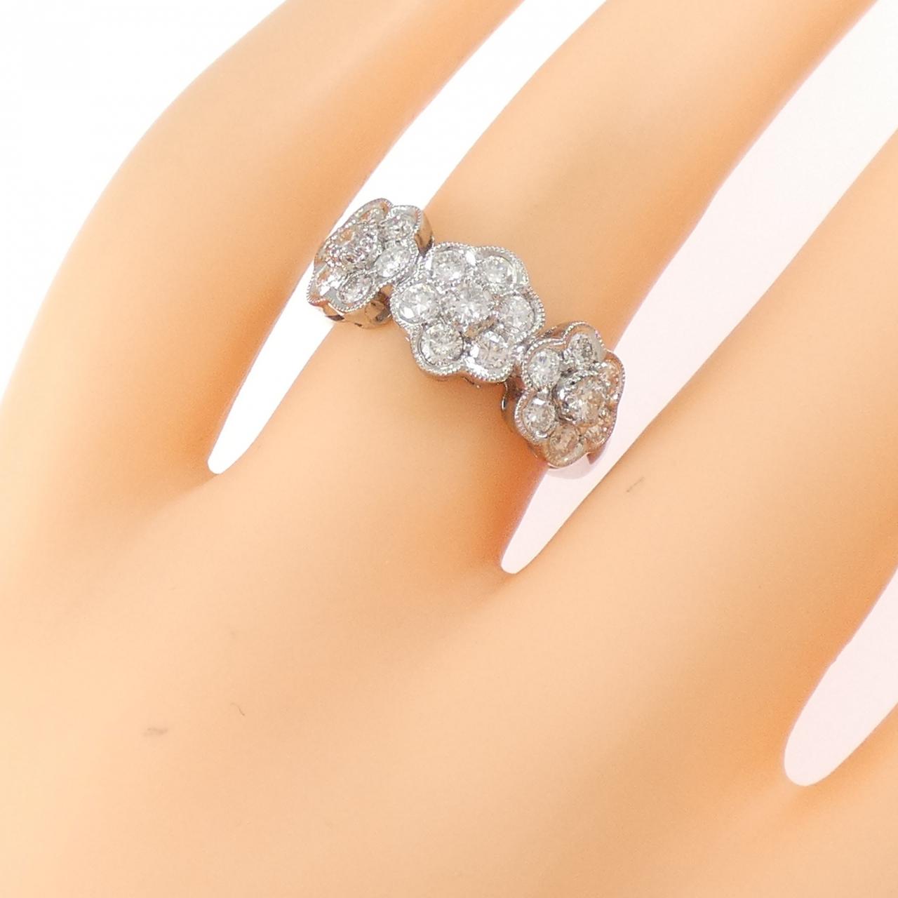 K18WG フラワー ダイヤモンド リング 1.00CT