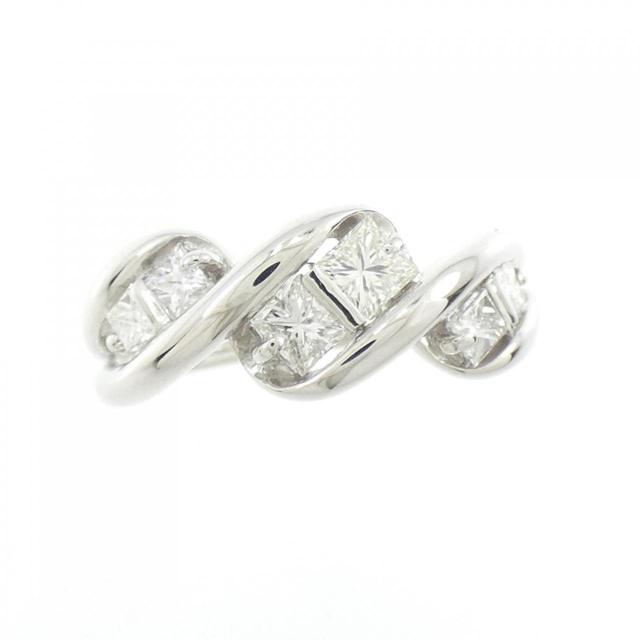 PT ダイヤモンド リング 0.70CT