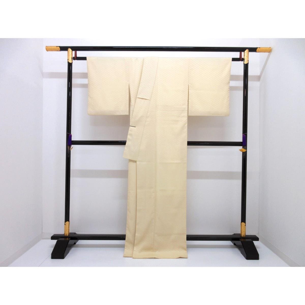 化繊　色無地　身幅Ｌ寸