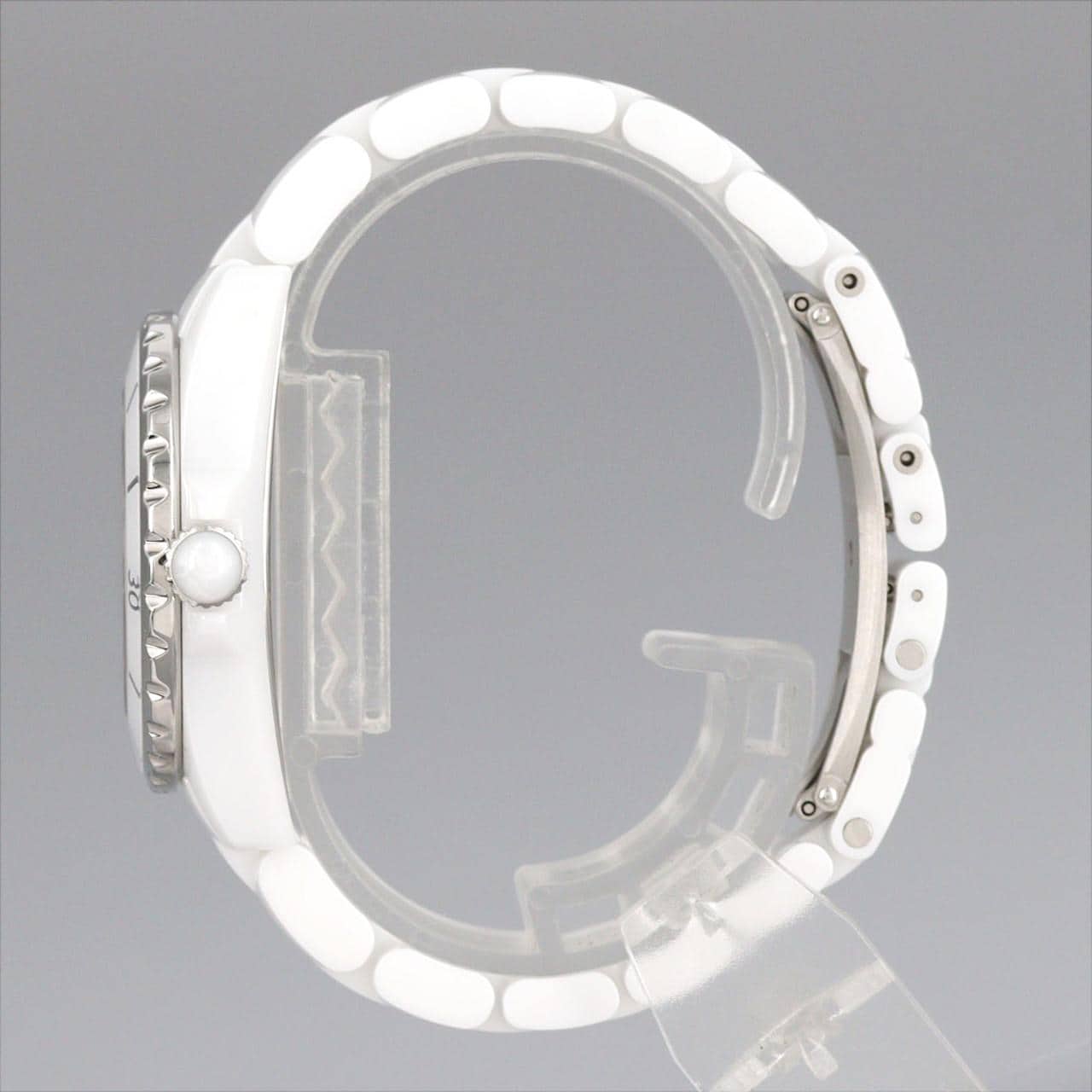 シャネル J12 33mmセラミック･12P･センターパヴェ H2123 セラミック クォーツ