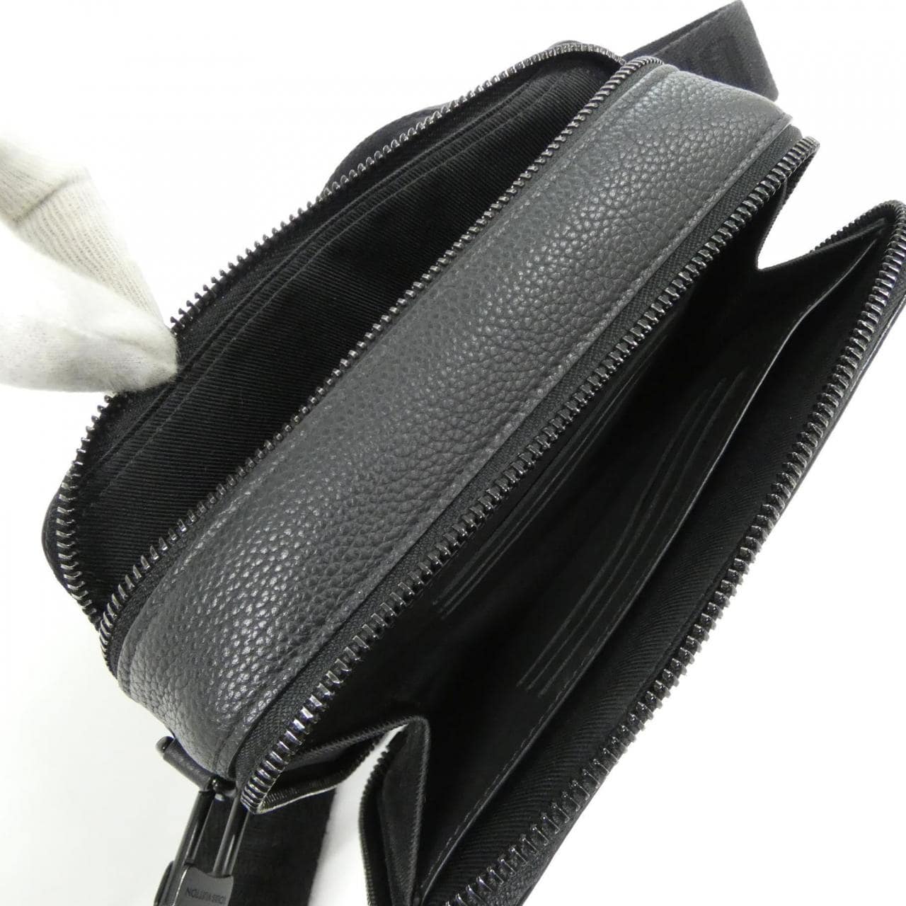 ルイヴィトン LVアエログラム アルファ ウエアラブル ウォレット M59161 ショルダーバッグ