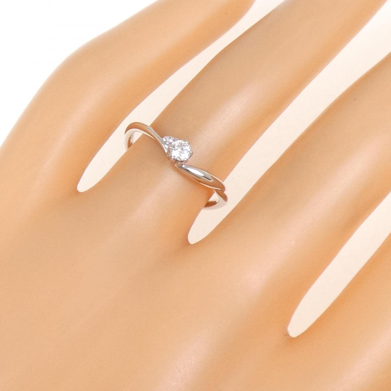 PT950 ダイヤモンド リング 0.111CT
