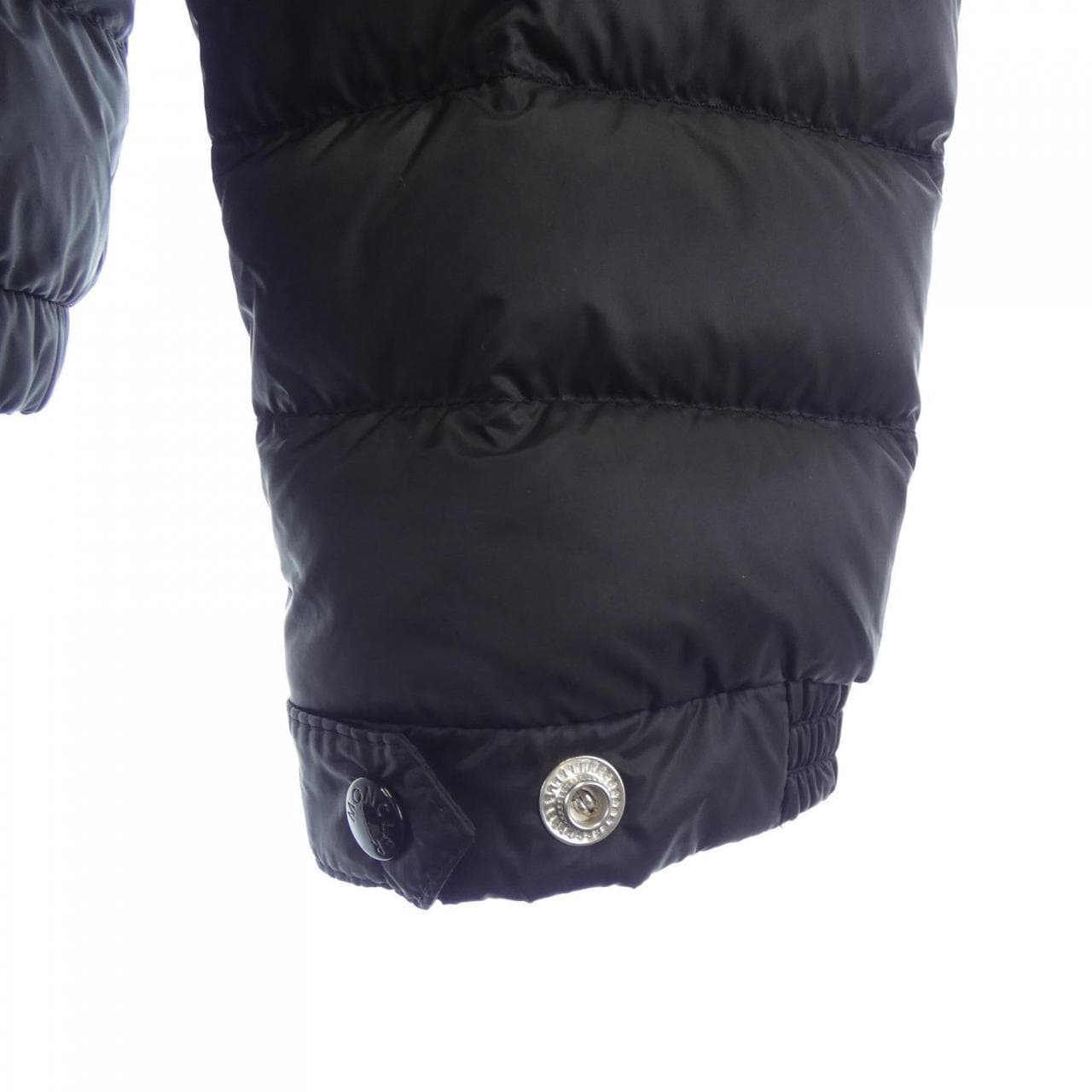 モンクレール MONCLER ダウンジャケット