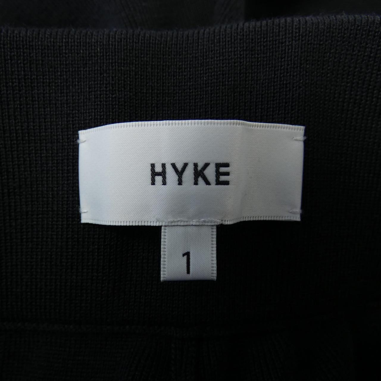 HYKE pants