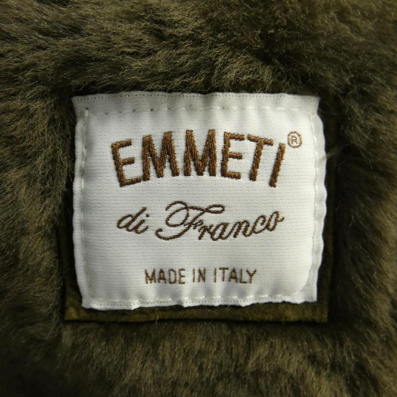 エンメティ EMMETI ダウンジャケット