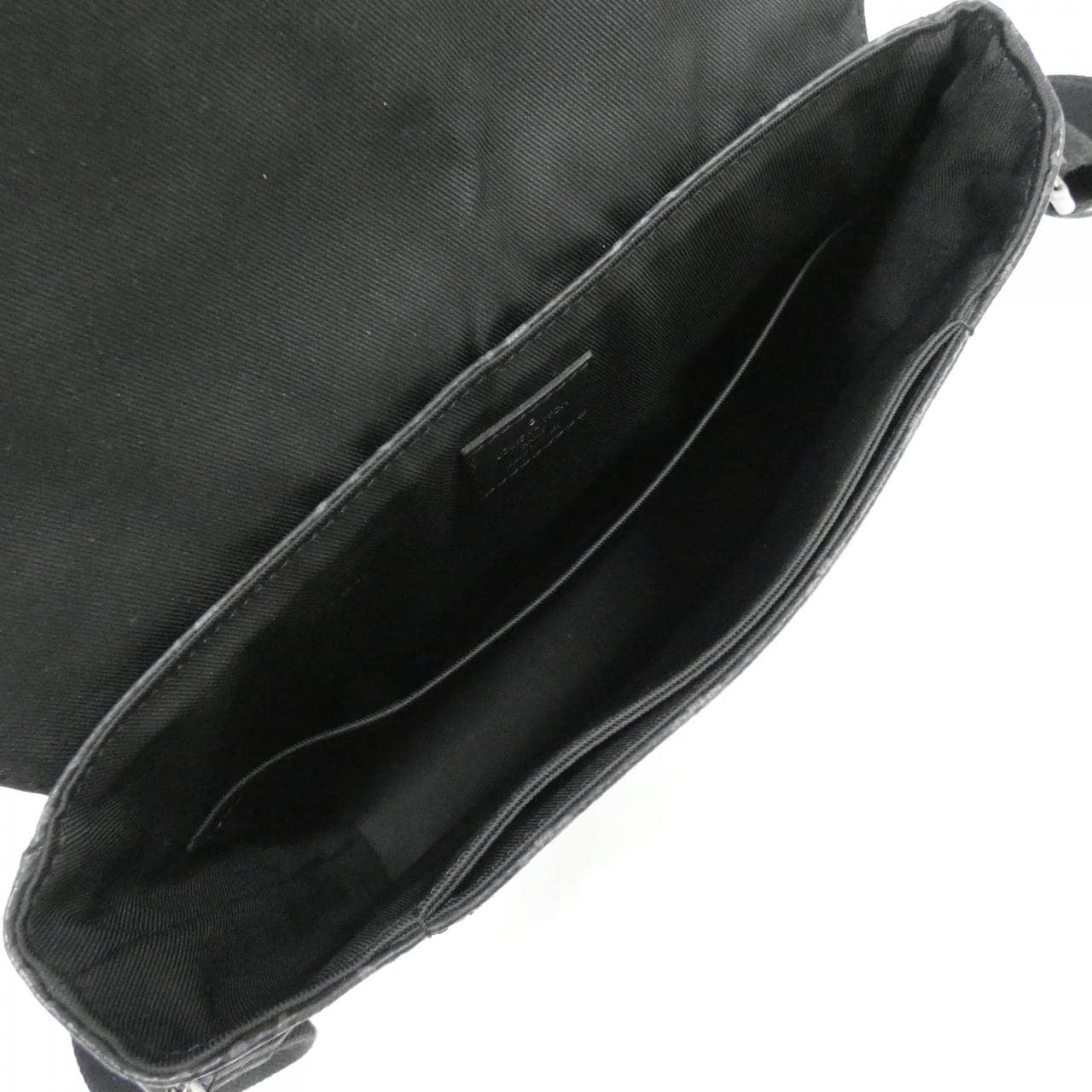 ルイヴィトン モノグラム エクリプス ディストリクト PM M45272 ショルダーバッグ