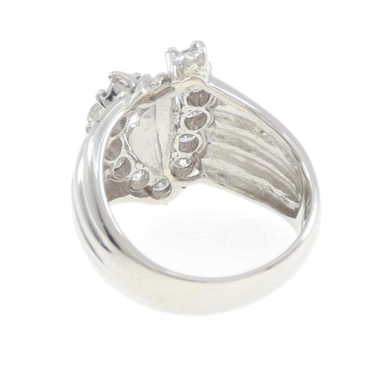 PT900 ダイヤモンド リング 1.00CT